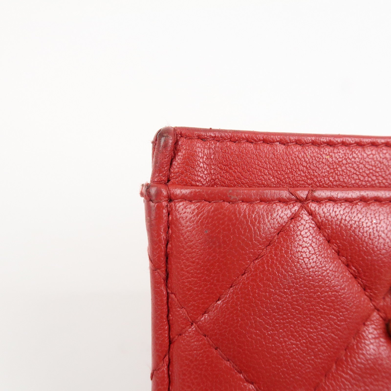 CHANEL COCO Mark Matelasse Lamb Skin Card Case Red