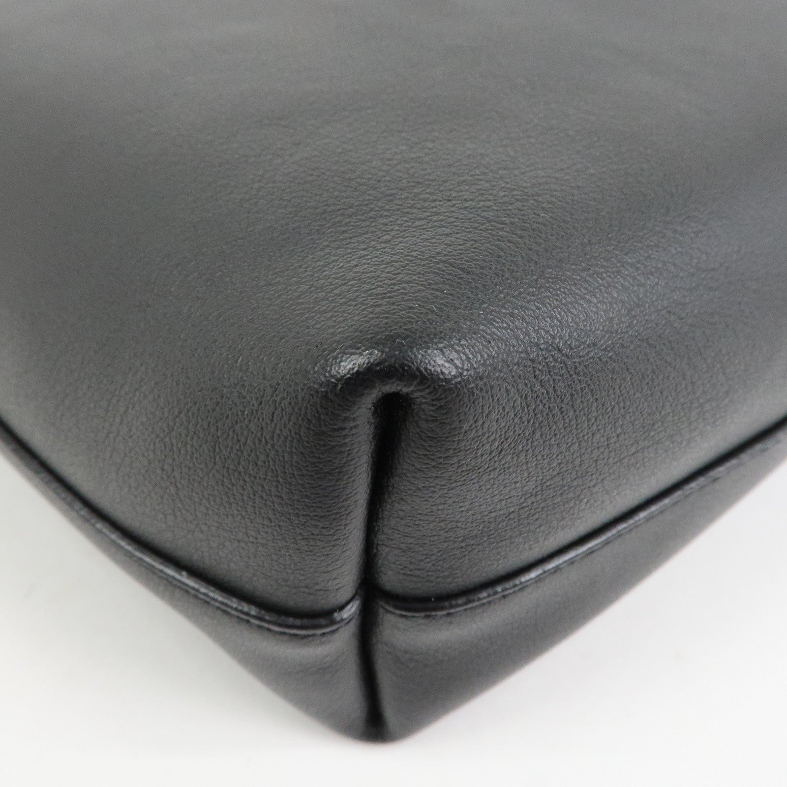 SAINT LAURENT PARIS Leather Toy Shopping Bag 2Way Bag Black 600306