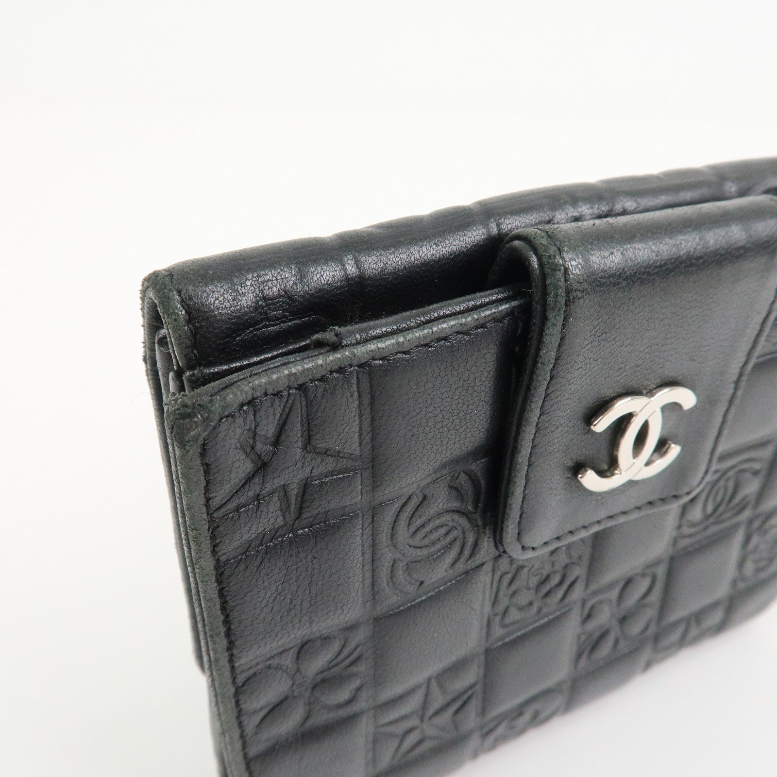 CHANEL Icon Line Lamb Skin W Flap Bi-fold Wallet Black A24212