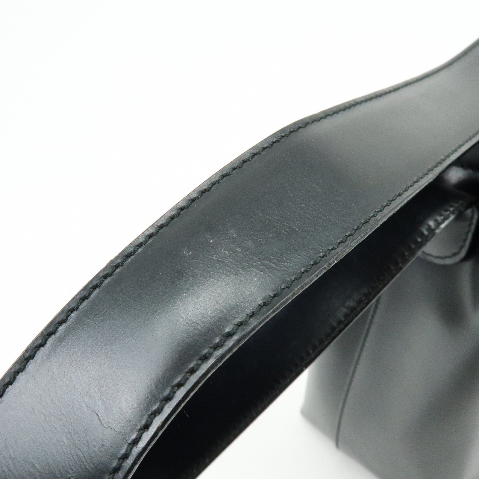Ferragamo Vara Leather Shoulder Bag Hand Bag Black