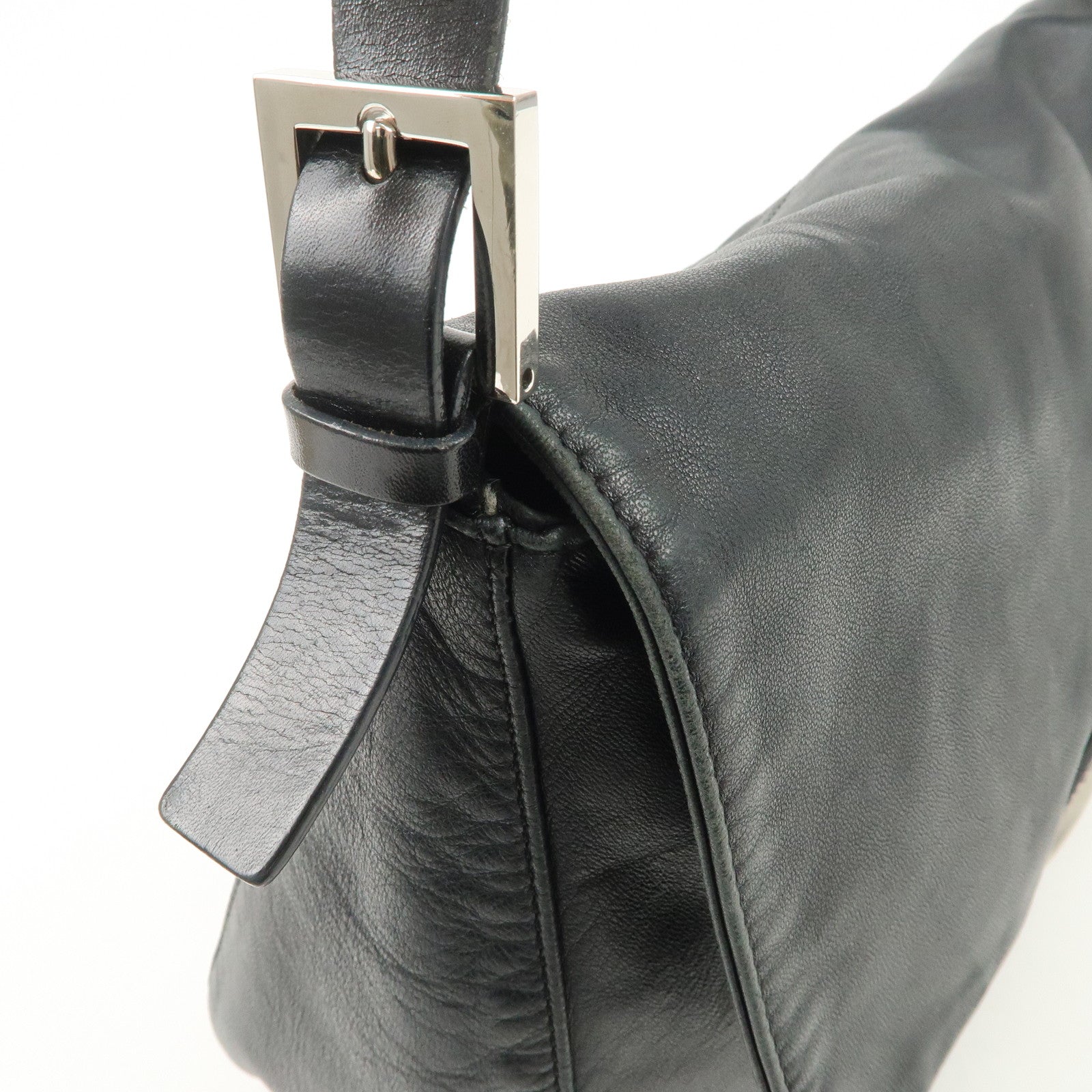 FENDI Mamma Baguette Leather Shoulder Bag Black 26325 Used