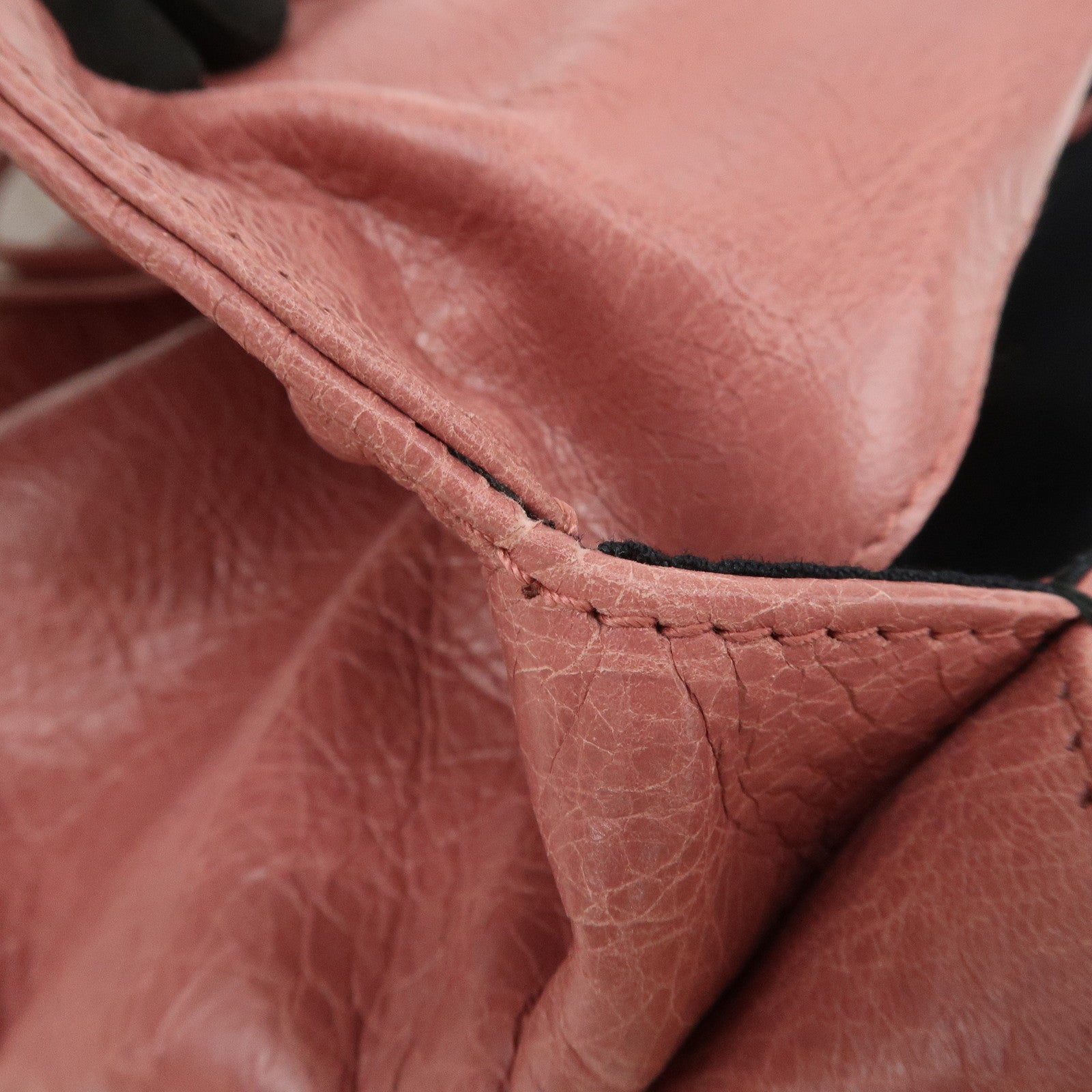 BALENCIAGA Logo Leather Giant Clutch Bag Pink