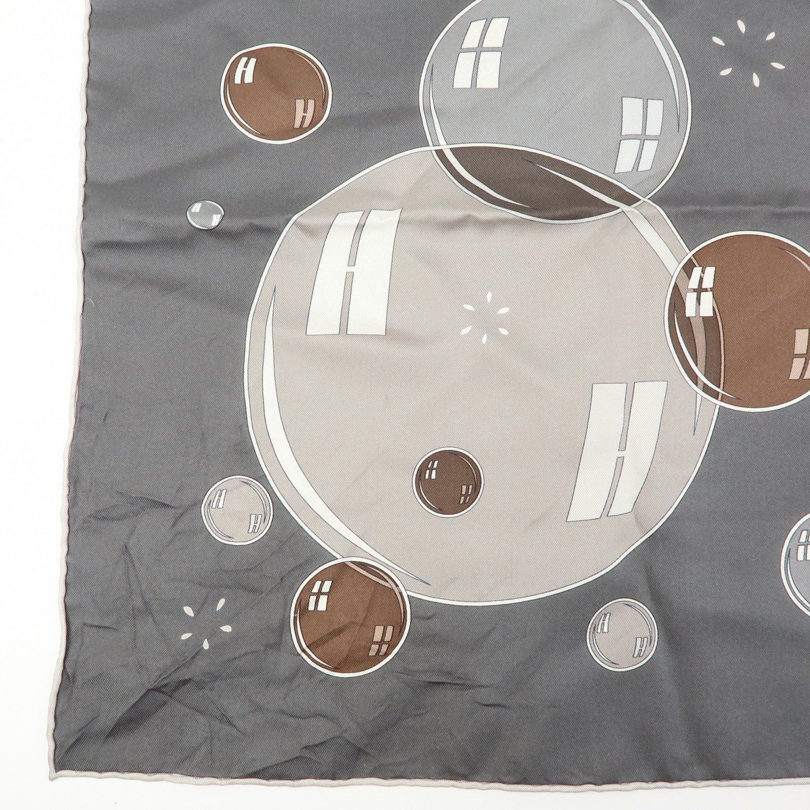 HERMES Carre 90 Silk 100% Scarf bal de bulles Soap Bubble Print