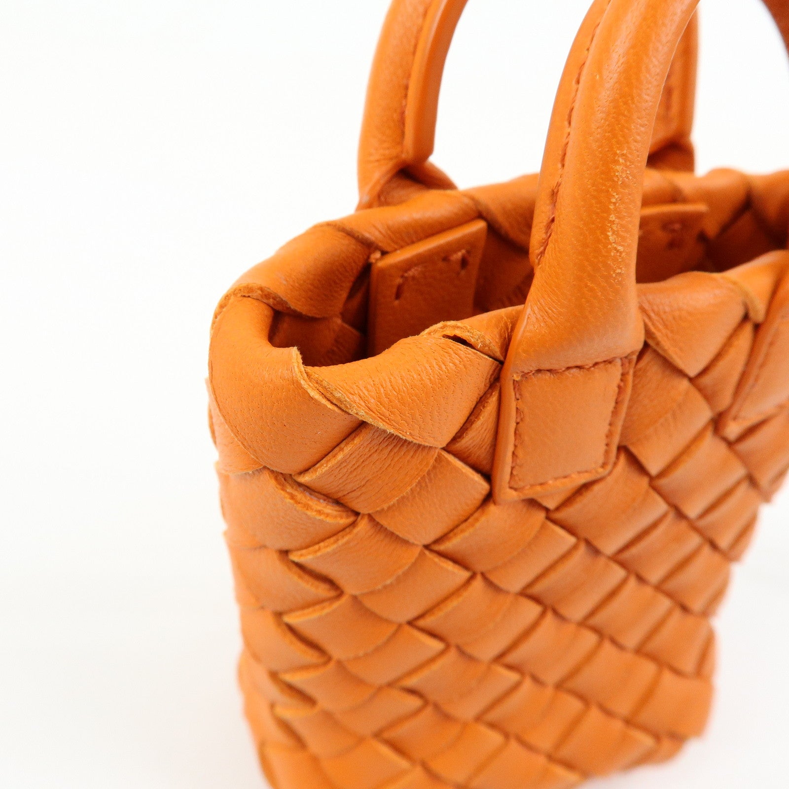 BOTTEGA VENETA Intrecciato Leather Bag Charm Orange 577778