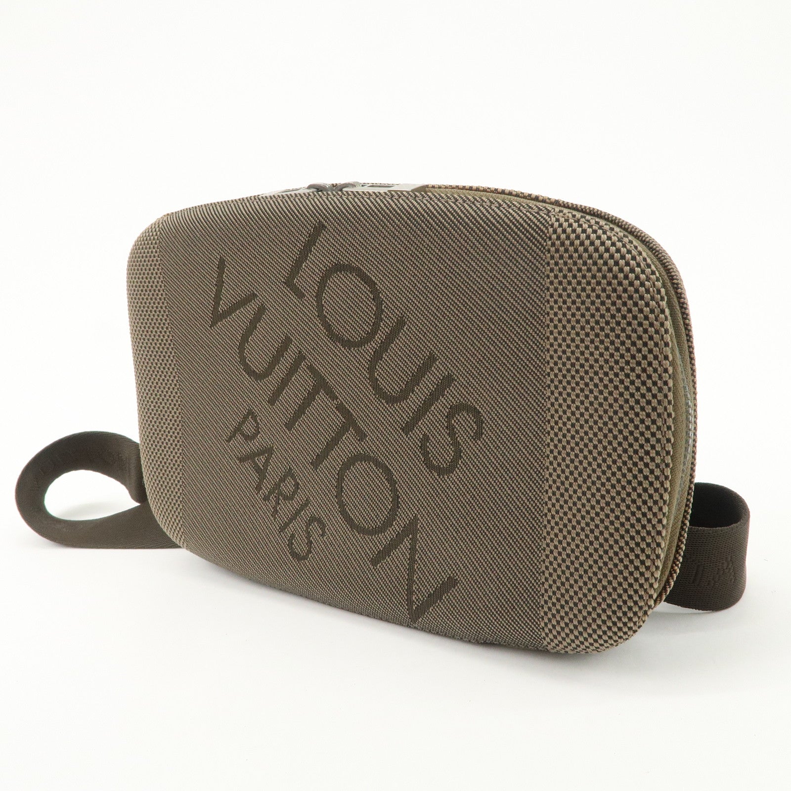 Louis Vuitton Damier Geant Mage Canvas Body Bag Terre M93500