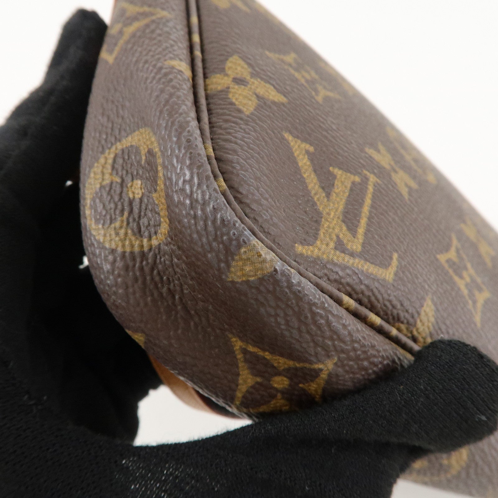 Louis Vuitton Monogram Pochette Accessoires Pouch M51980 Used