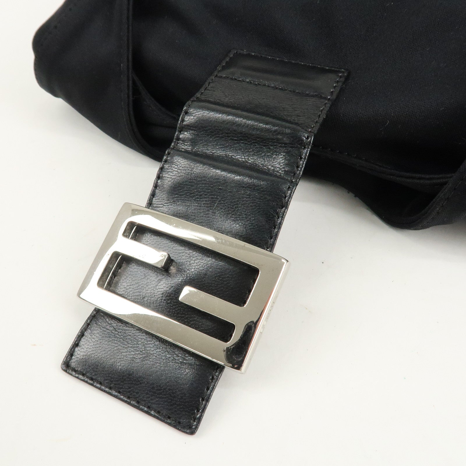 FENDI Cotton Leather Shoulder Bag Black 26686 Used