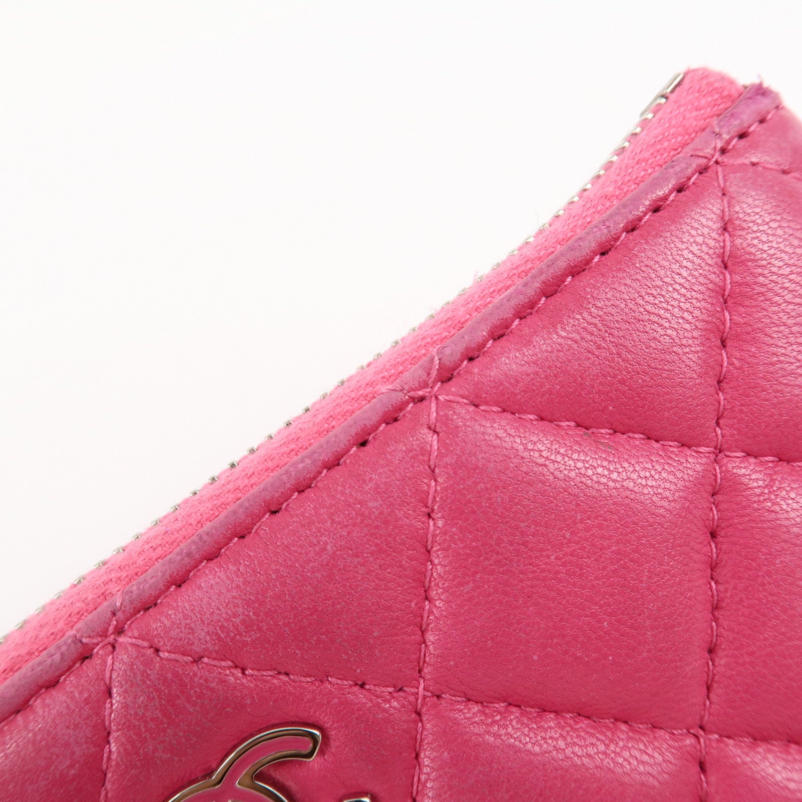 CHANEL Matelasse Lamb Skin Coco Mark Pouch Pink AP4020