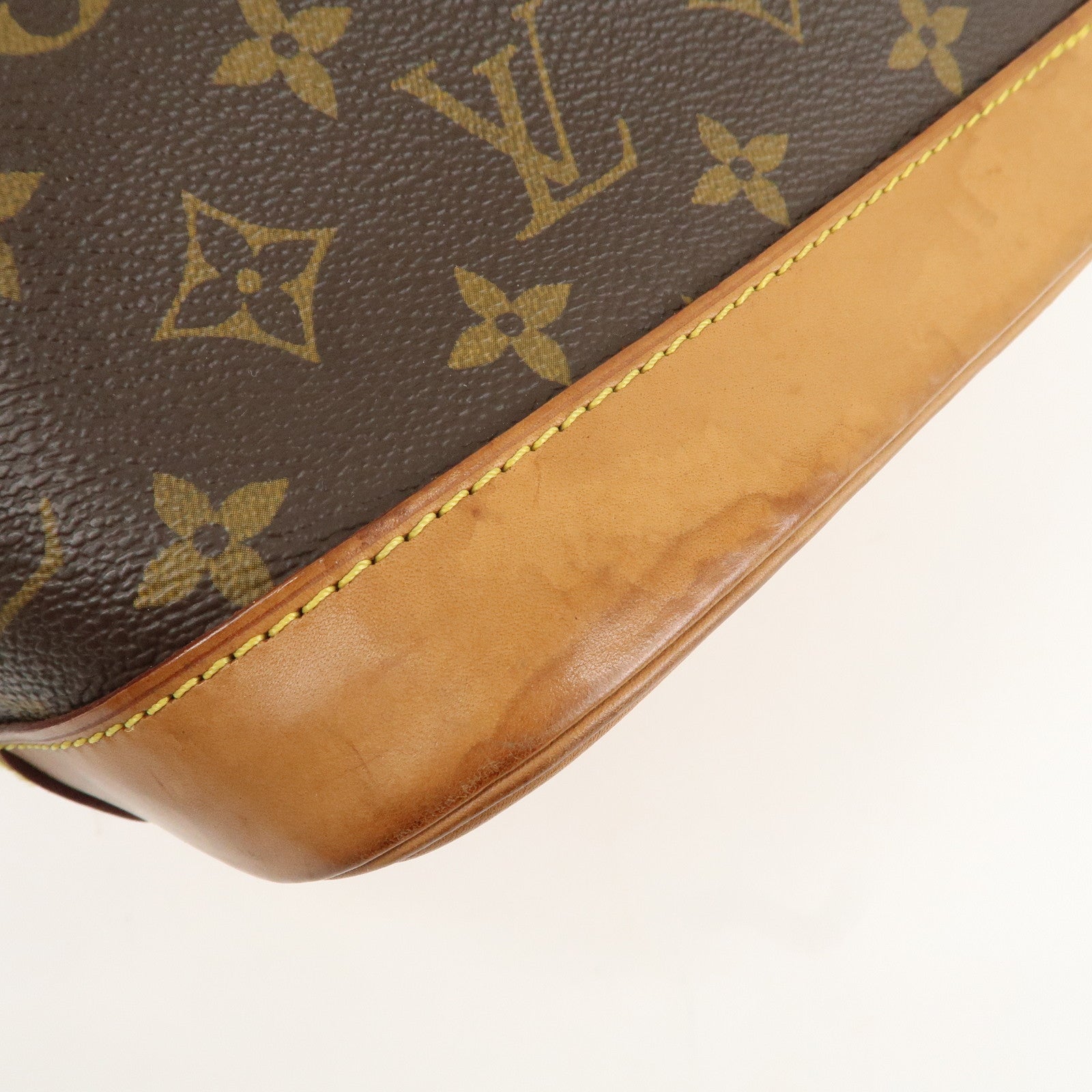 Louis Vuitton Monogram Alma Hand Bag Brown M51130