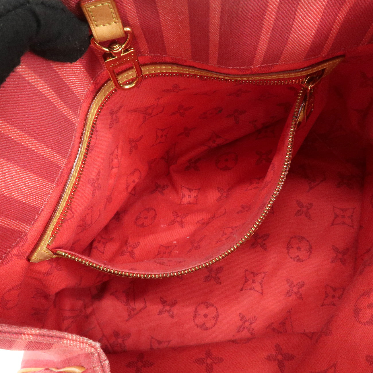 Louis Vuitton Plein Soleil Cabas PM Tote Bag Pink M94146