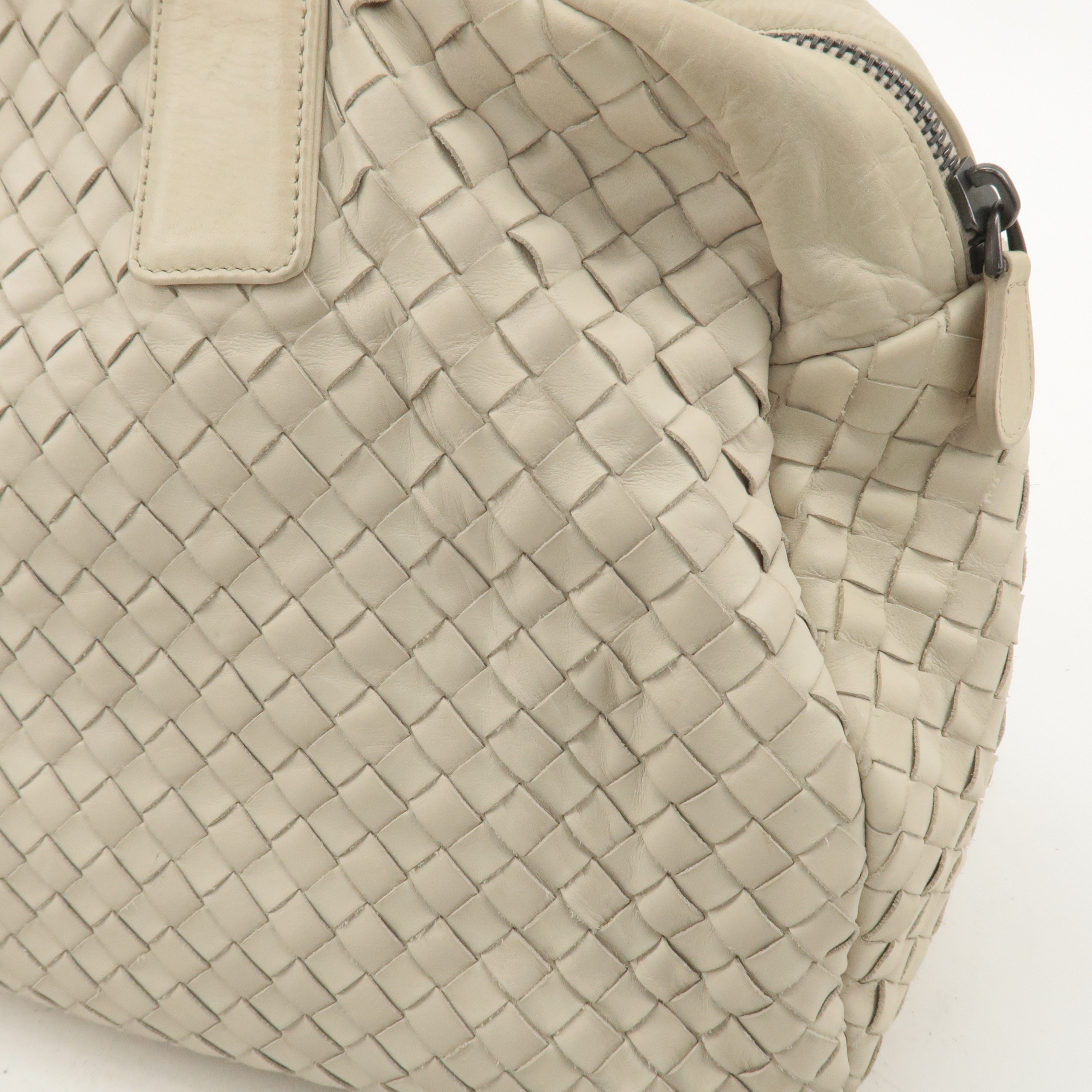 BOTTEGA VENETA Intrecciato Leather Shoulder Bag Ivory