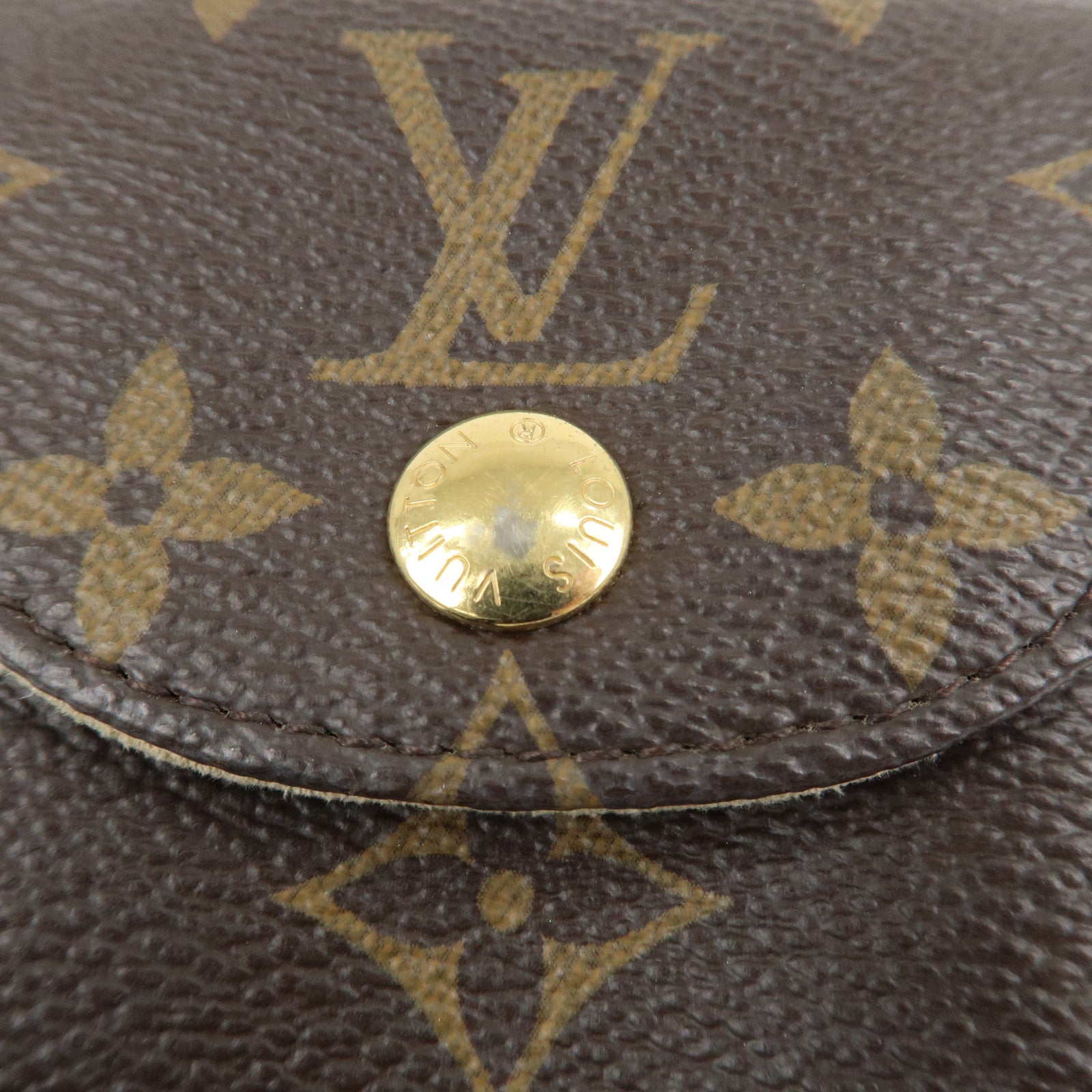 Louis Vuitton Monogram Etui Telefonne MM Brown M66546