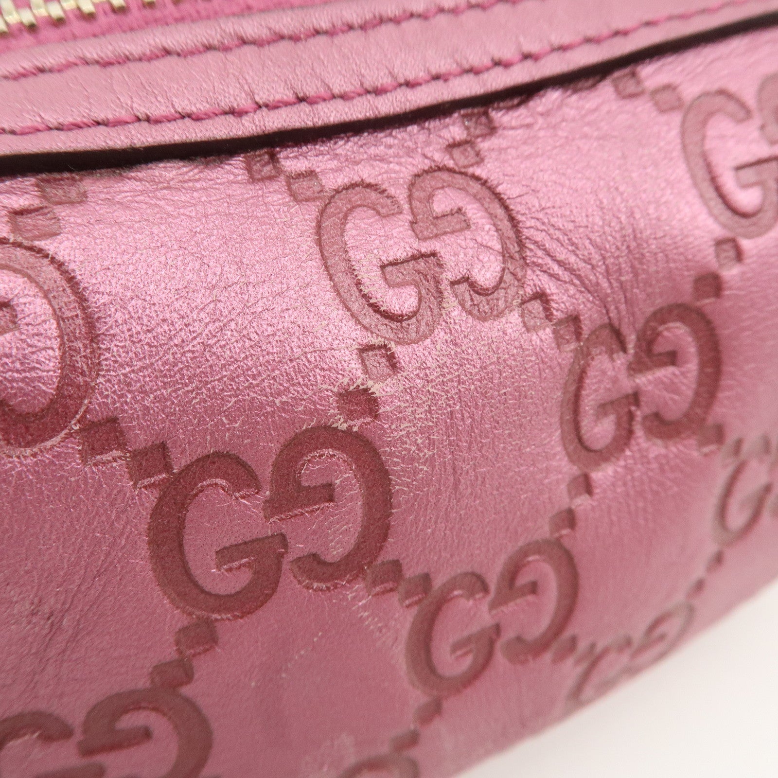 GUCCI Guccissima Leather Cosmetic Pouch Purse Metallic Pink 153228