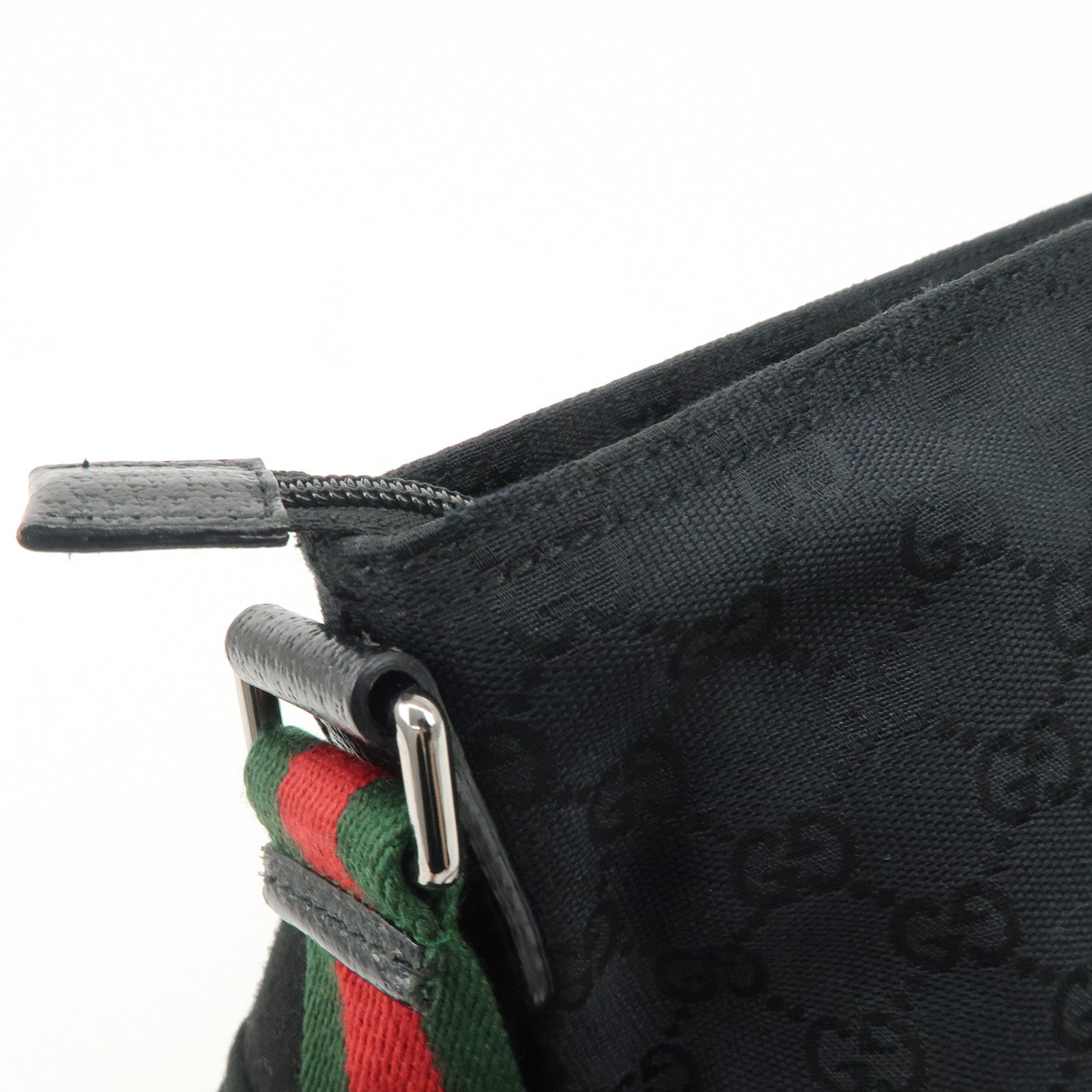 GUCCI Sherry GG Canvas Leather Shoulder Bag Black 189749