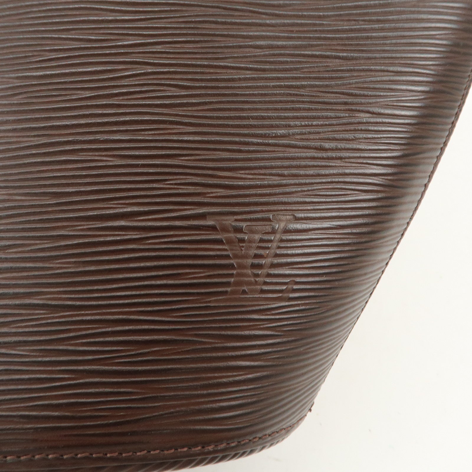 Louis Vuitton Epi Leather Noctambule Hand Bag Mocha M5452D Used