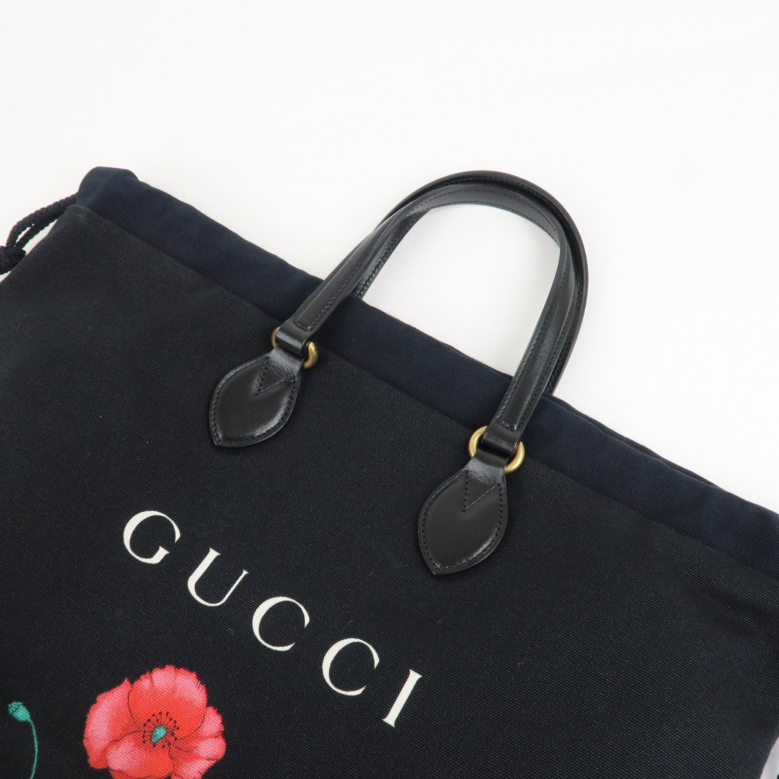 GUCCI Chateau Marmont and Gucci Drawstring Tote Bag 552403
