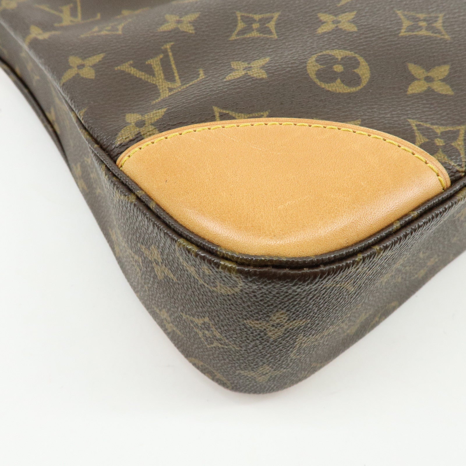 Louis Vuitton Monogram Boulogne 30 Shoulder Bag M51265
