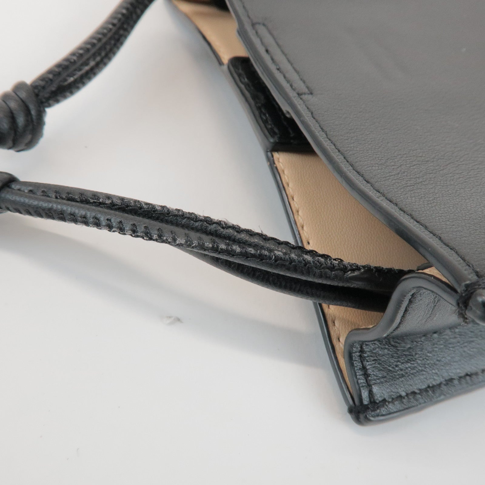 JIL SANDER Tangle Leather Shoulder Bag Crossbody Bag Black