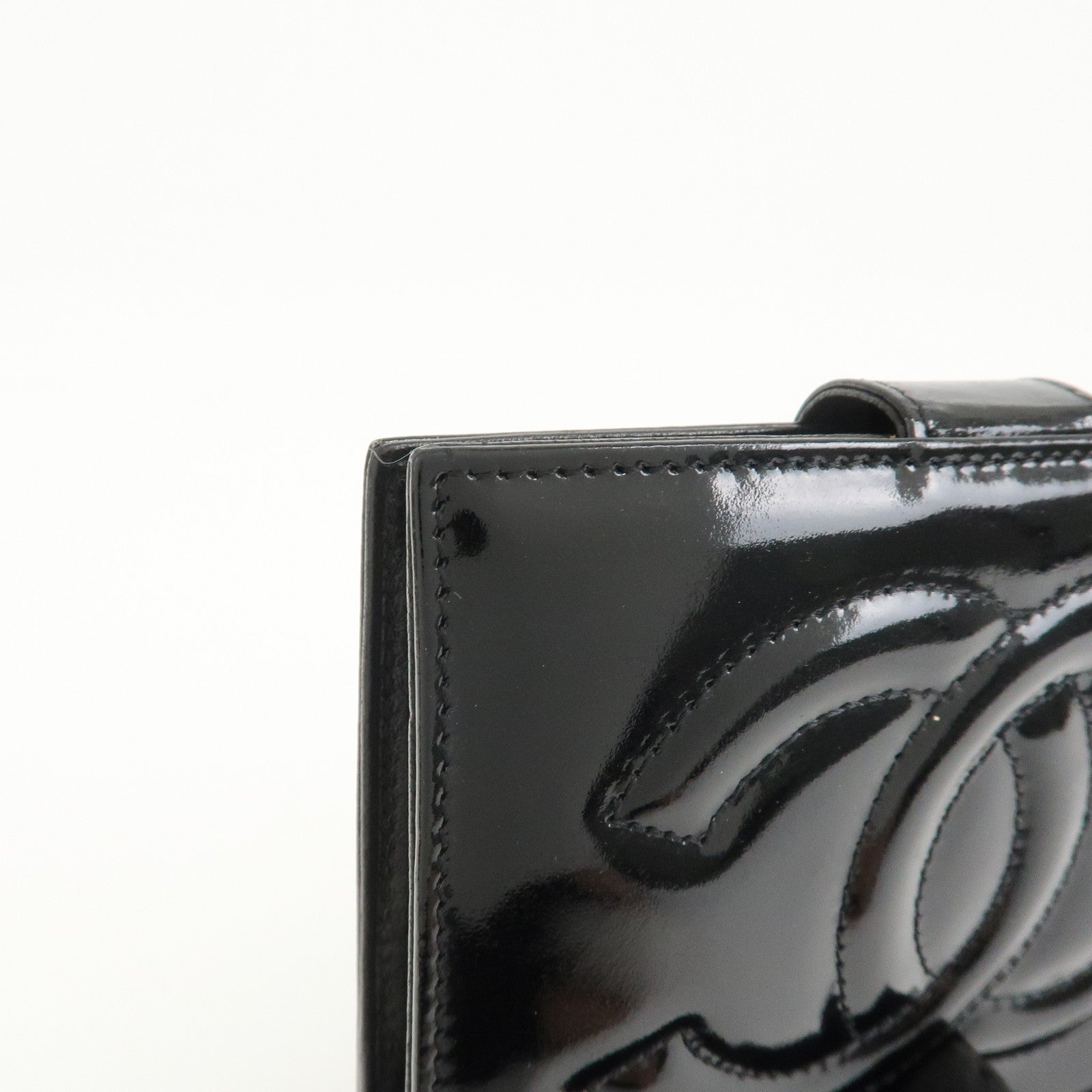 CHANEL COCO Mark Patent Leather Bi-fold Small Wallet Black A13497