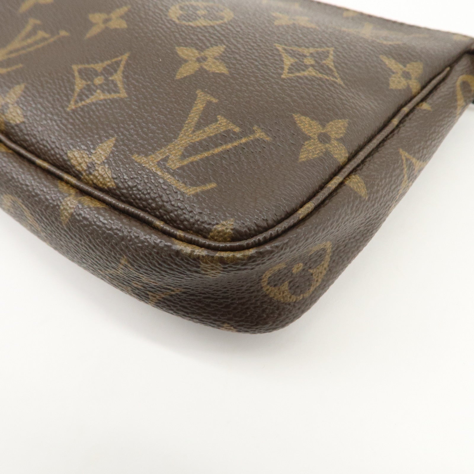 Louis Vuitton Monogram Pochette Accessoires Pouch Hand Bag M51980