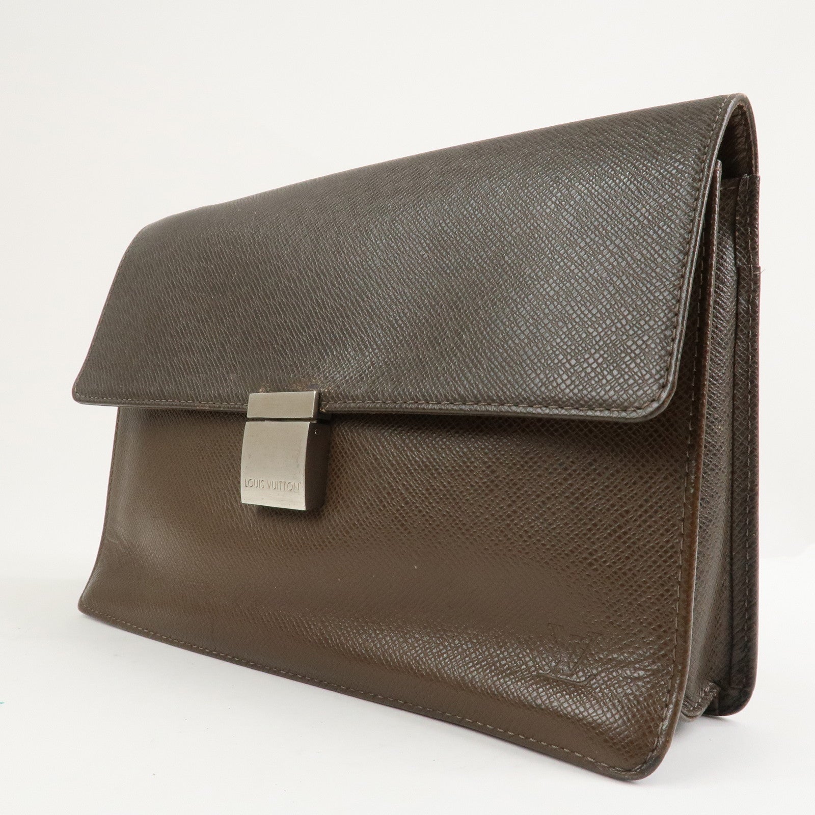Louis Vuitton Taiga Selenga Clutch Bag Hand Bag Grizzly M30788