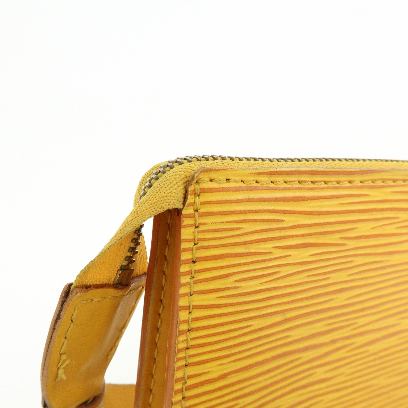 Louis Vuitton Epi Pochette Accessoires Pouch Tassili Yellow M52959