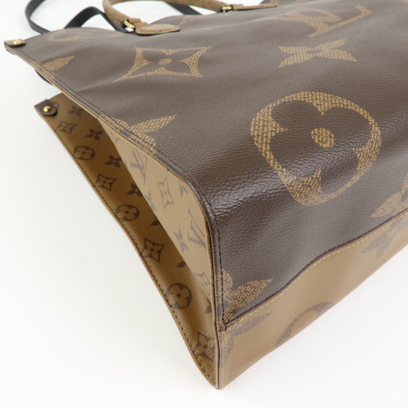 Louis Vuitton Monogram Giant On The Go GM Leather Hand Bag M45320