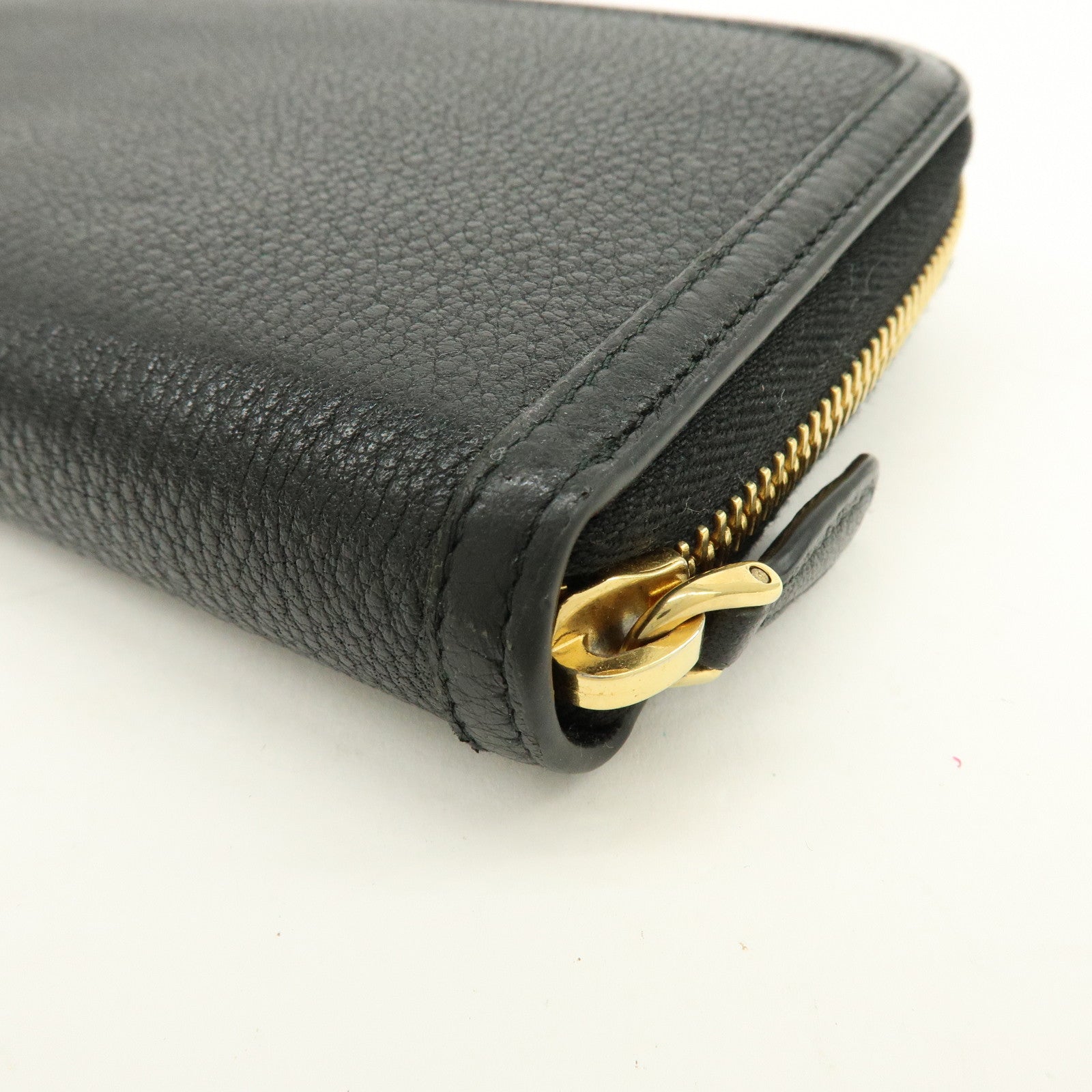 PRADA Ribbon Logo Leather Round Zippy Long Wallet Black