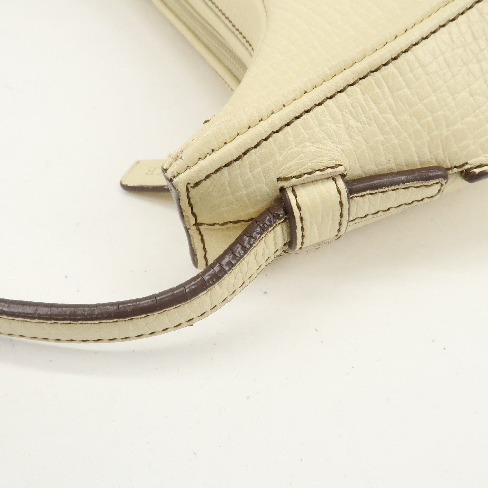 LOEWE Embossed Leather Shoulder Bag Hand Bag Ivory