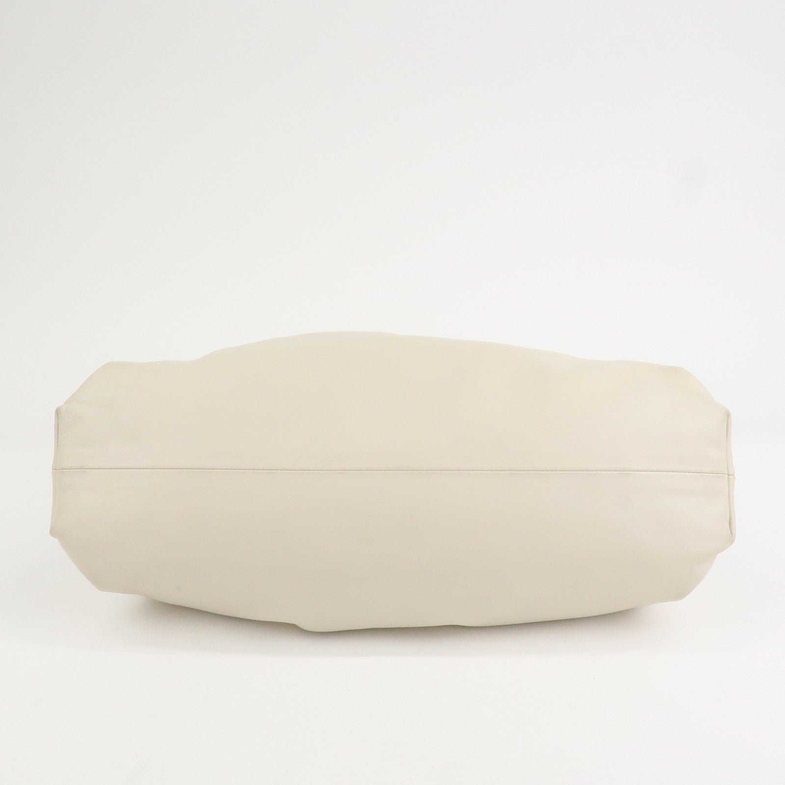 BOTTEGA VENETA Leather The Pouch Clutch Bag Hand Bag Ivory