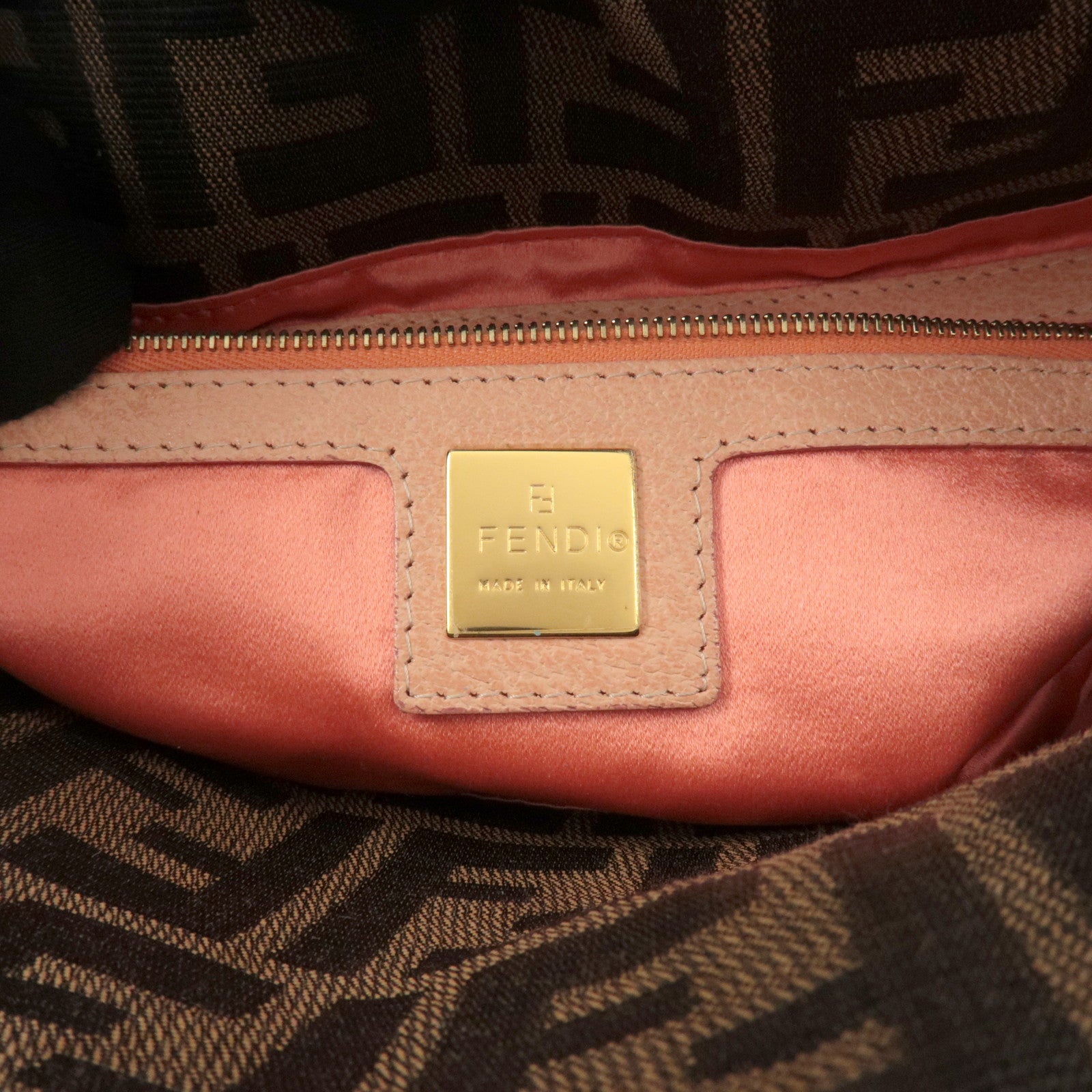FENDI Zucca Canvas Leather Shoulder Bag Brown Pink Beige 26725 Used