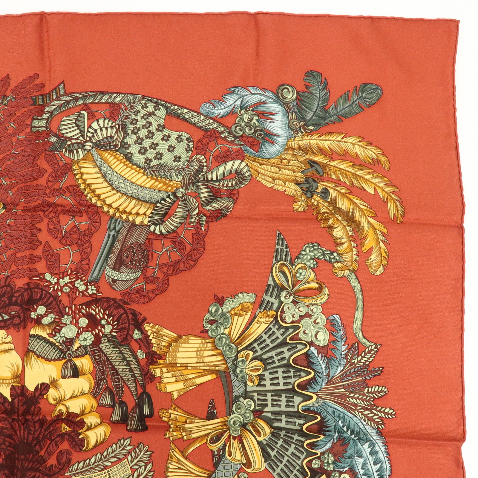 HERMES  Carre 90 Silk 100% Scarf chapeau Scarf Red Brown