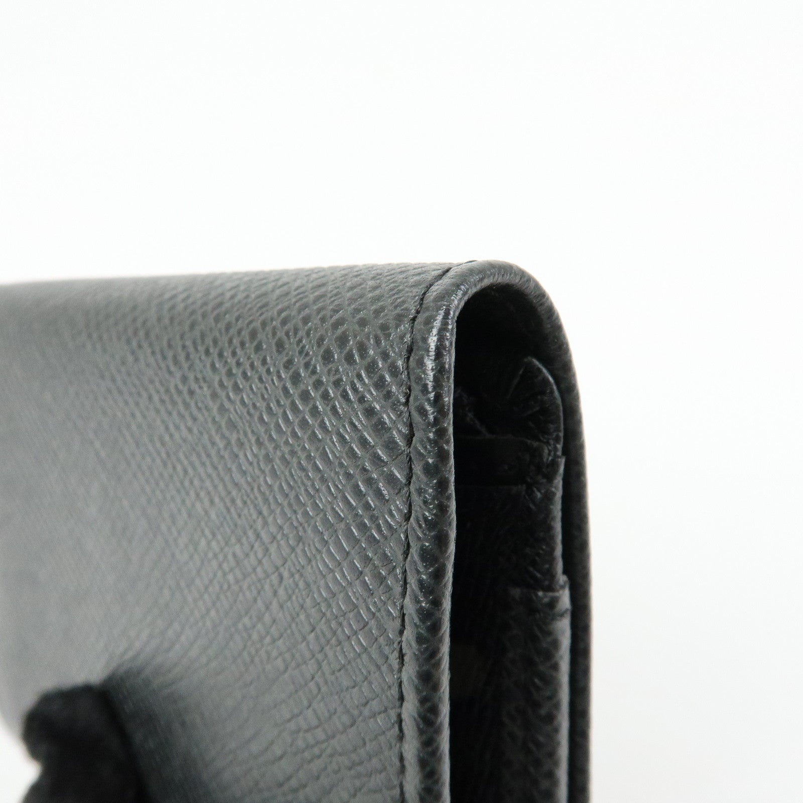 Louis Vuitton Taiga Porte Monnaie Sergei Coin Case Black M32562