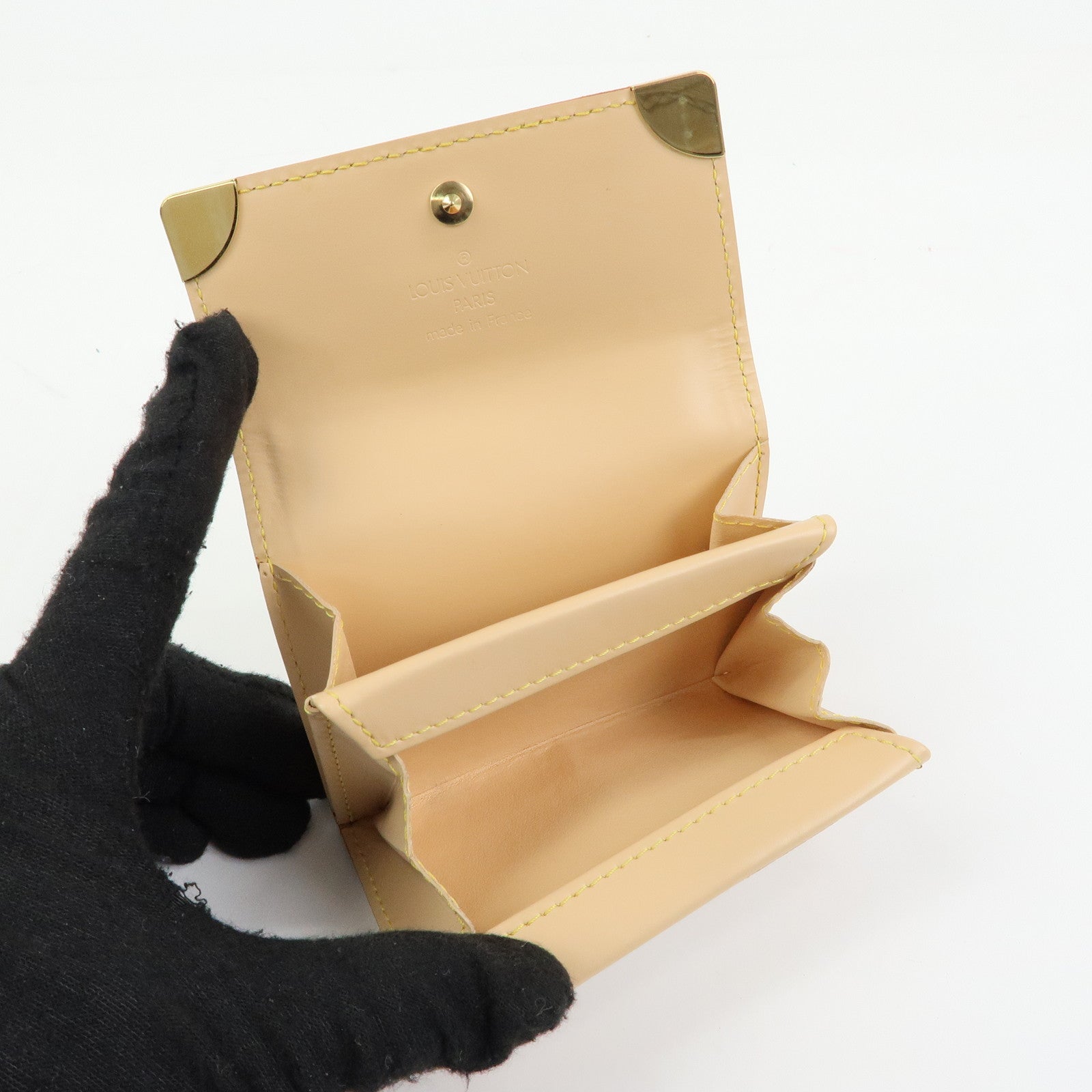 Louis Vuitton Monogram Porte Monnaie Plat Coin Case Blanc M92657