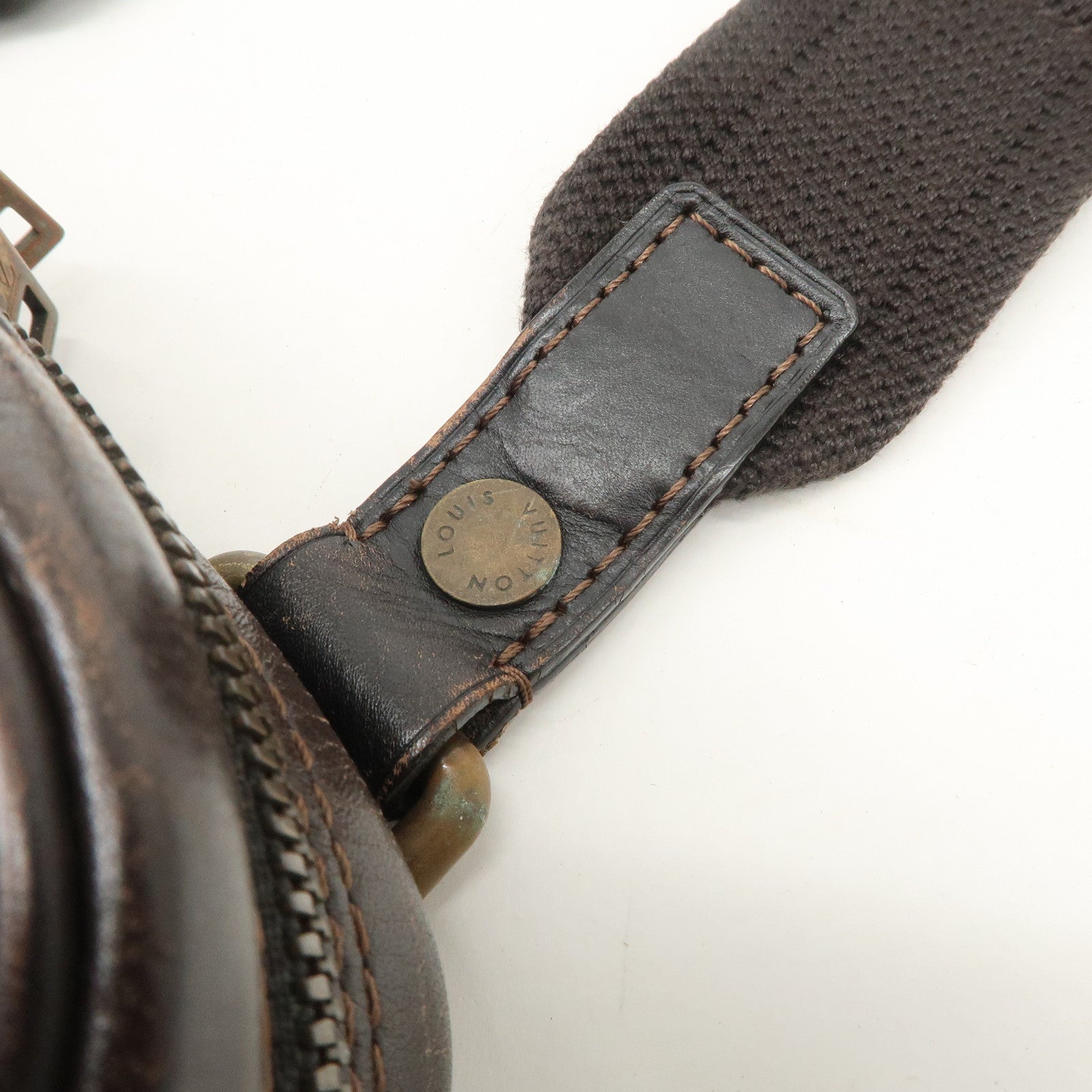 Louis Vuitton Utah Leather Irokuwa Crossbody Bag Cafe M92534 Used