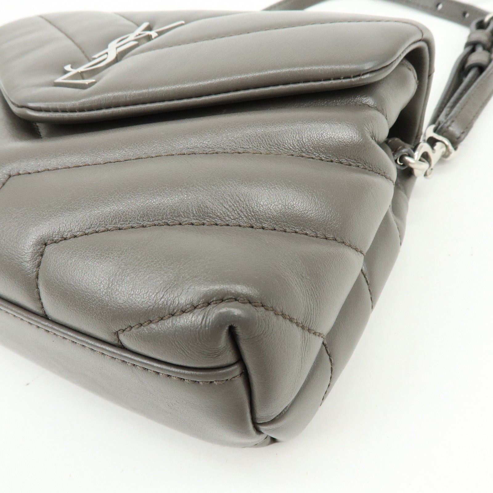SAINT LAURENT PARIS Shoulder Bag