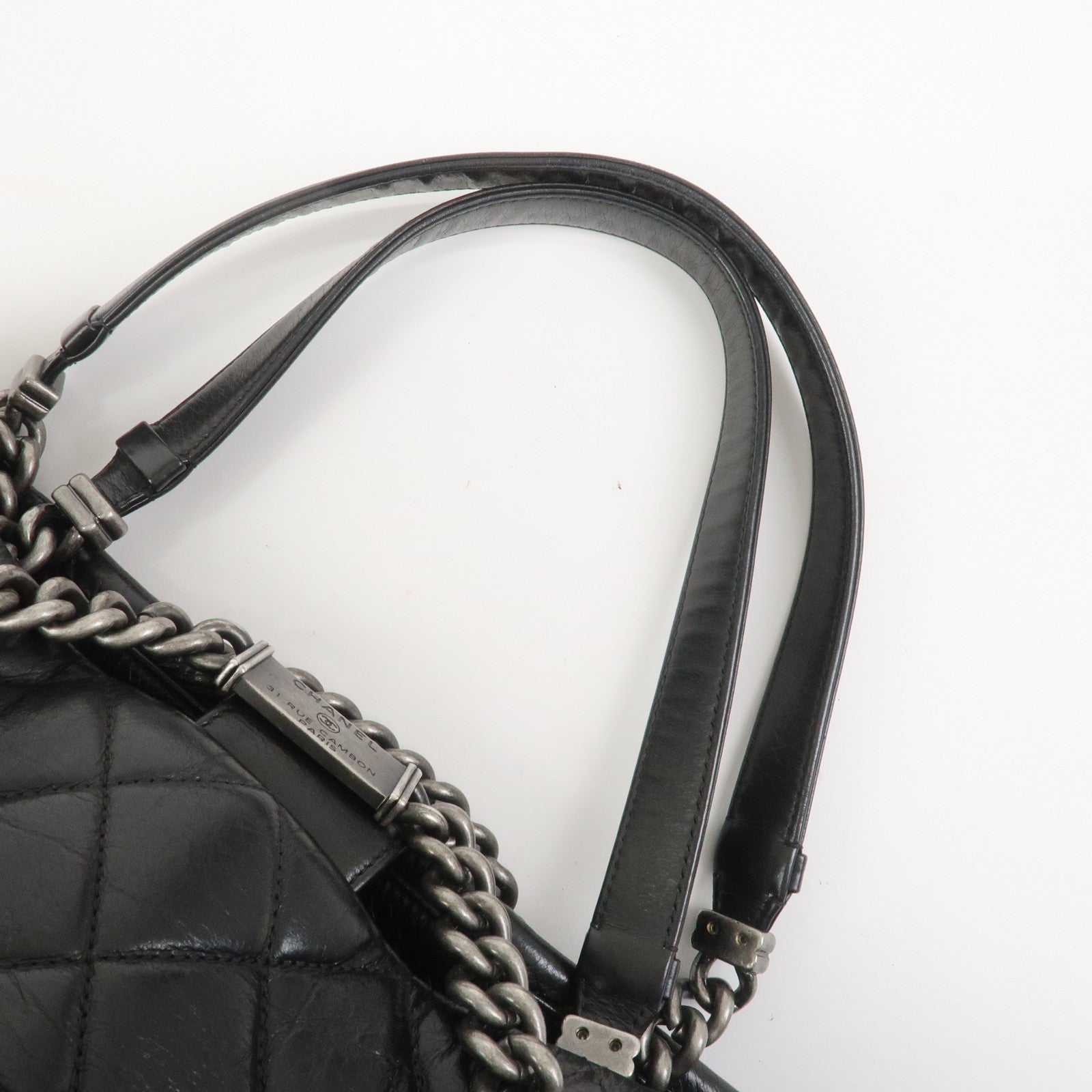 CHANEL Matelasse Calf Leather Chain Tote Bag Black