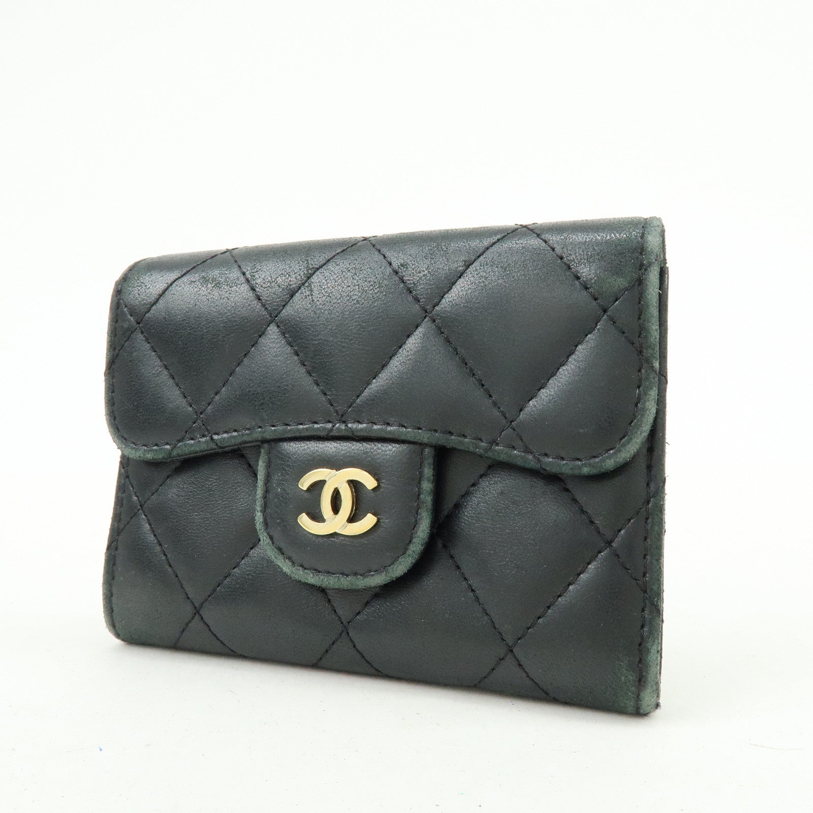 CHANEL COCO Mark Lambskin Matelasse Compact Wallet Black
