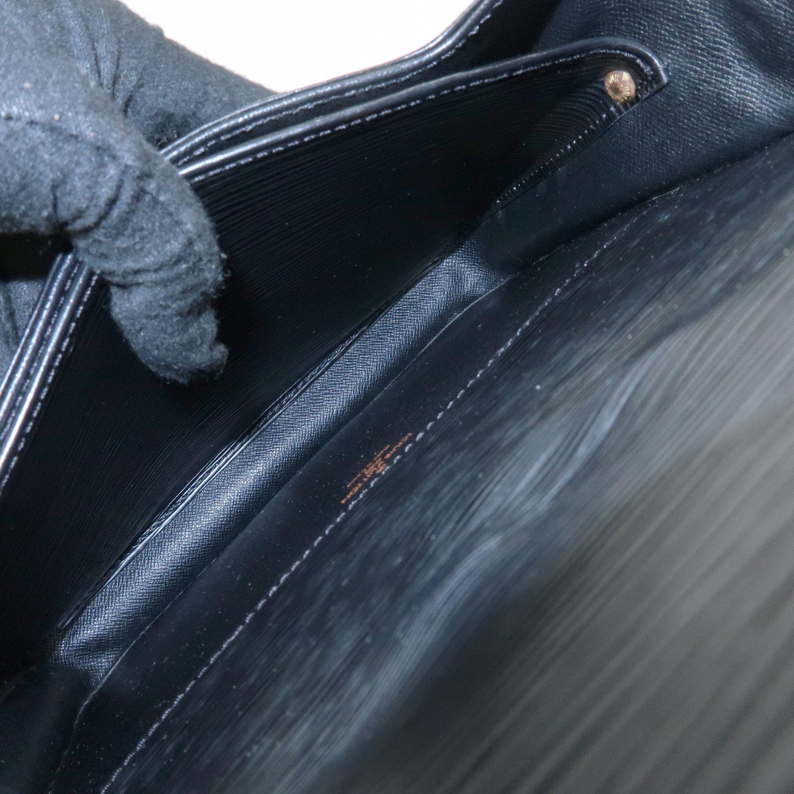 Louis Vuitton Epi Leather Cartouchiere Shoulder Bag Noir M52242