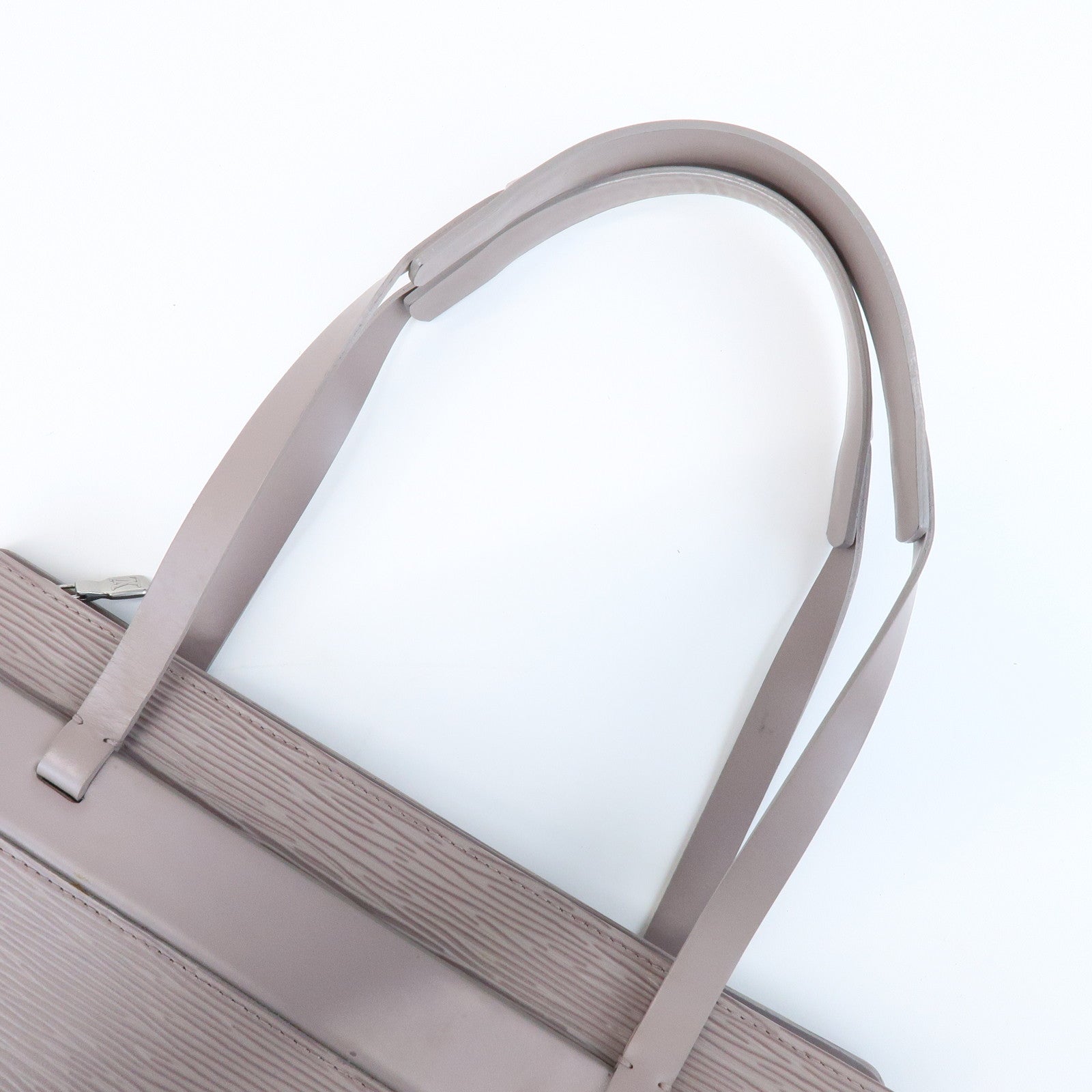 Louis Vuitton Epi Croisette PM Shoulder Bag Lilac M5249B