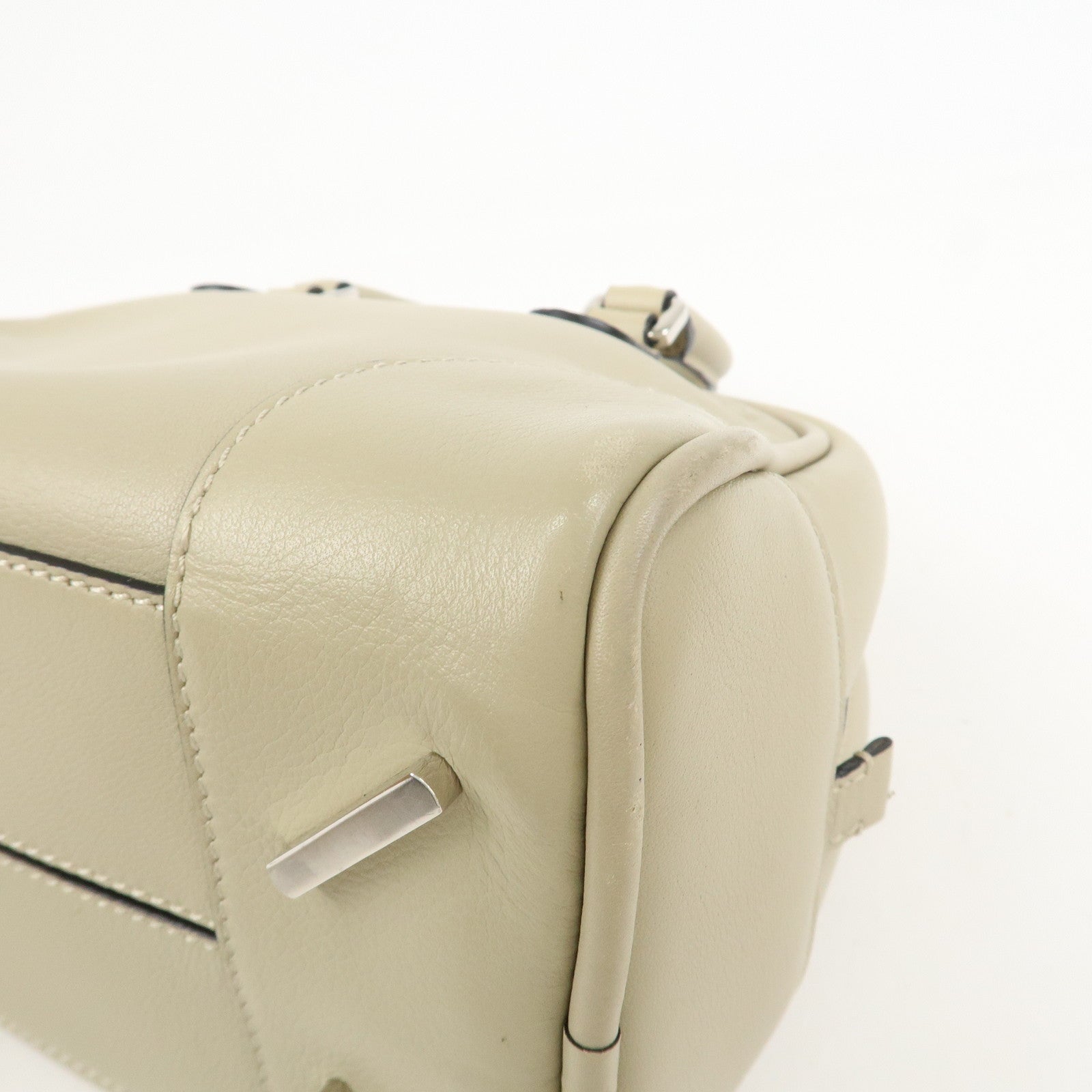 LOEWE Anagram Amazona 75 Leather Hand Bag Beige Silver