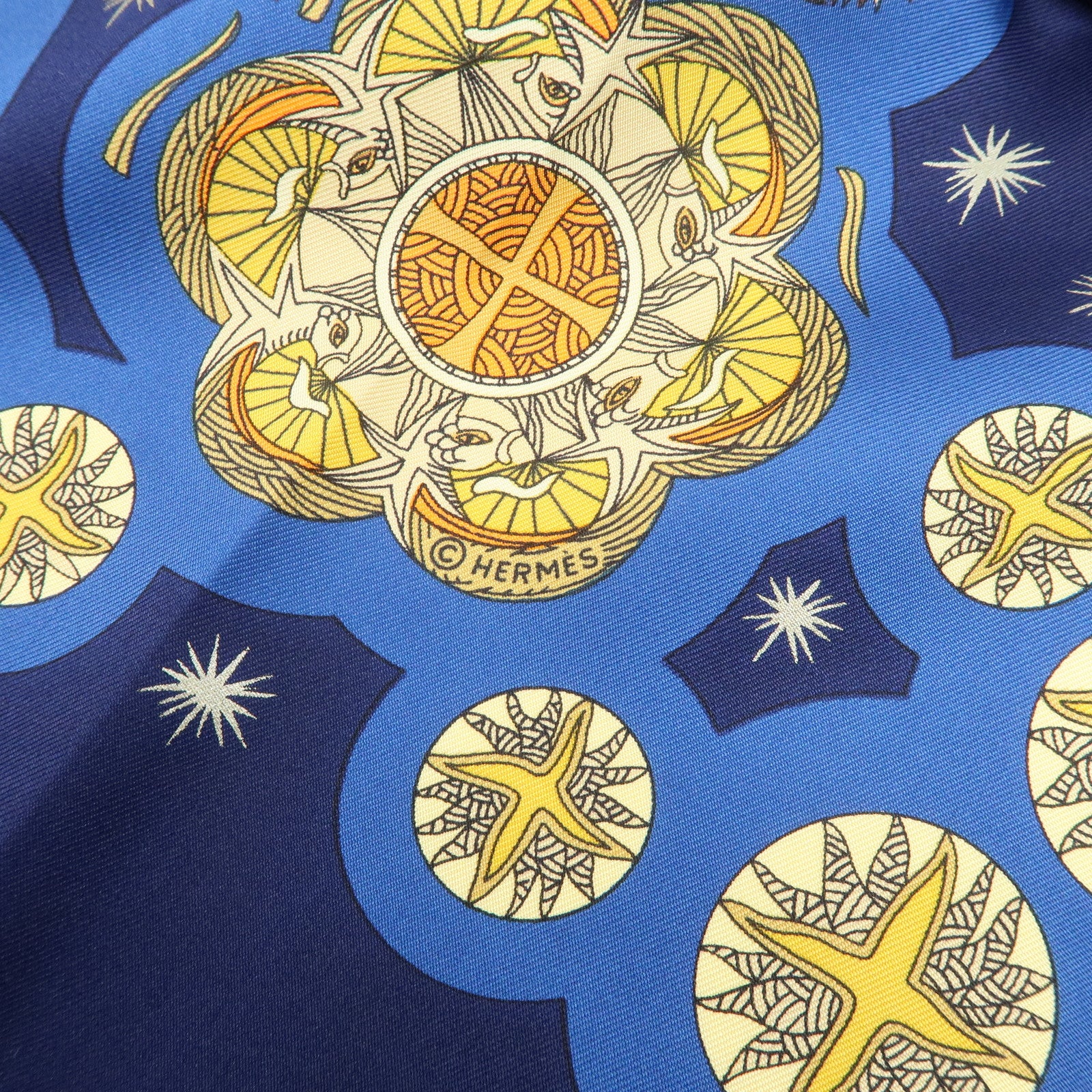 HERMES Carre 90 Silk 100% Scarf LE ROY SOLEIL Navy Yellow