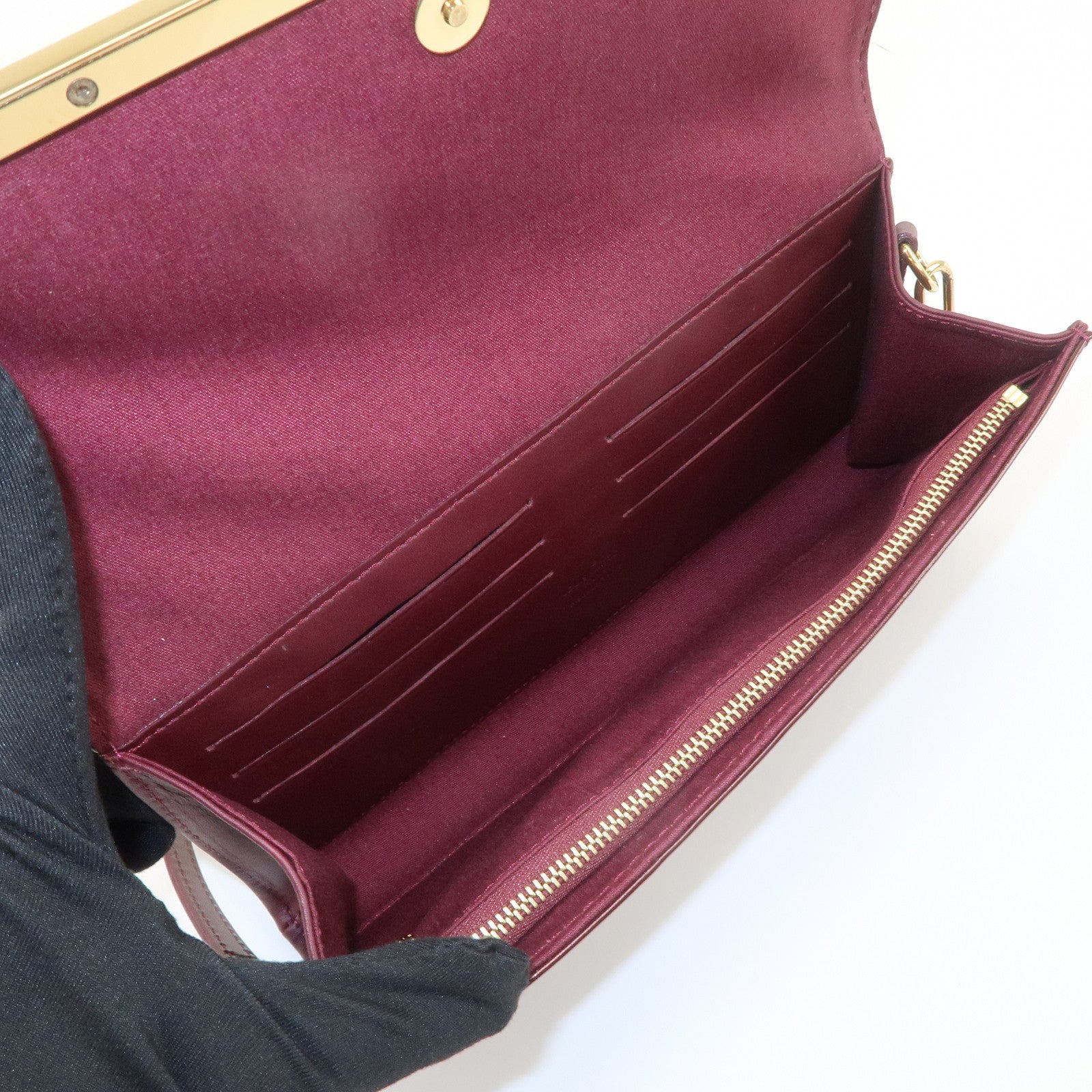 Louis Vuitton Monogram Vernis Rossmore MM Shoulder Bag M91551