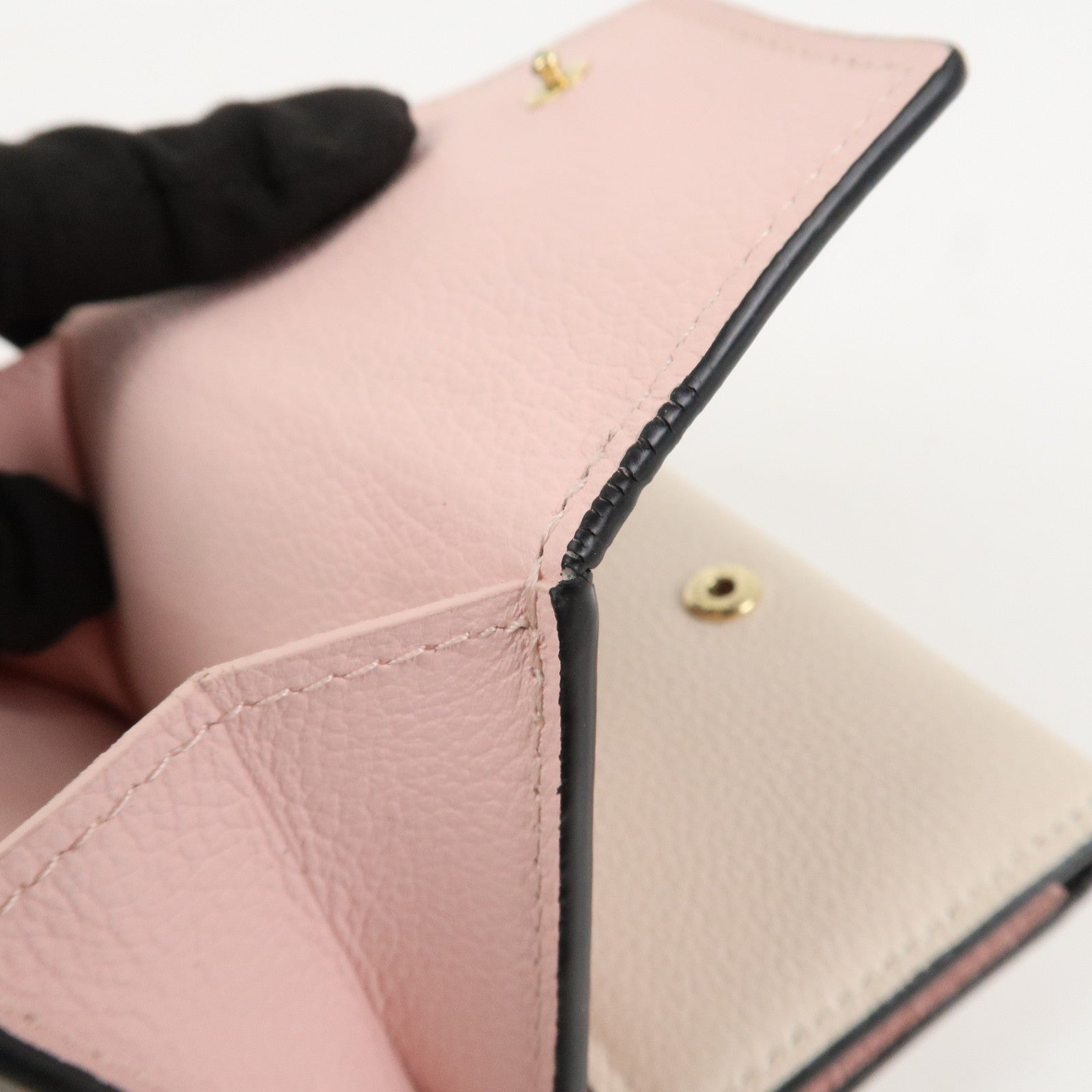 Louis Vuitton Lock Me Portefeuille Lock Mini Leather Wallet M80984 Used