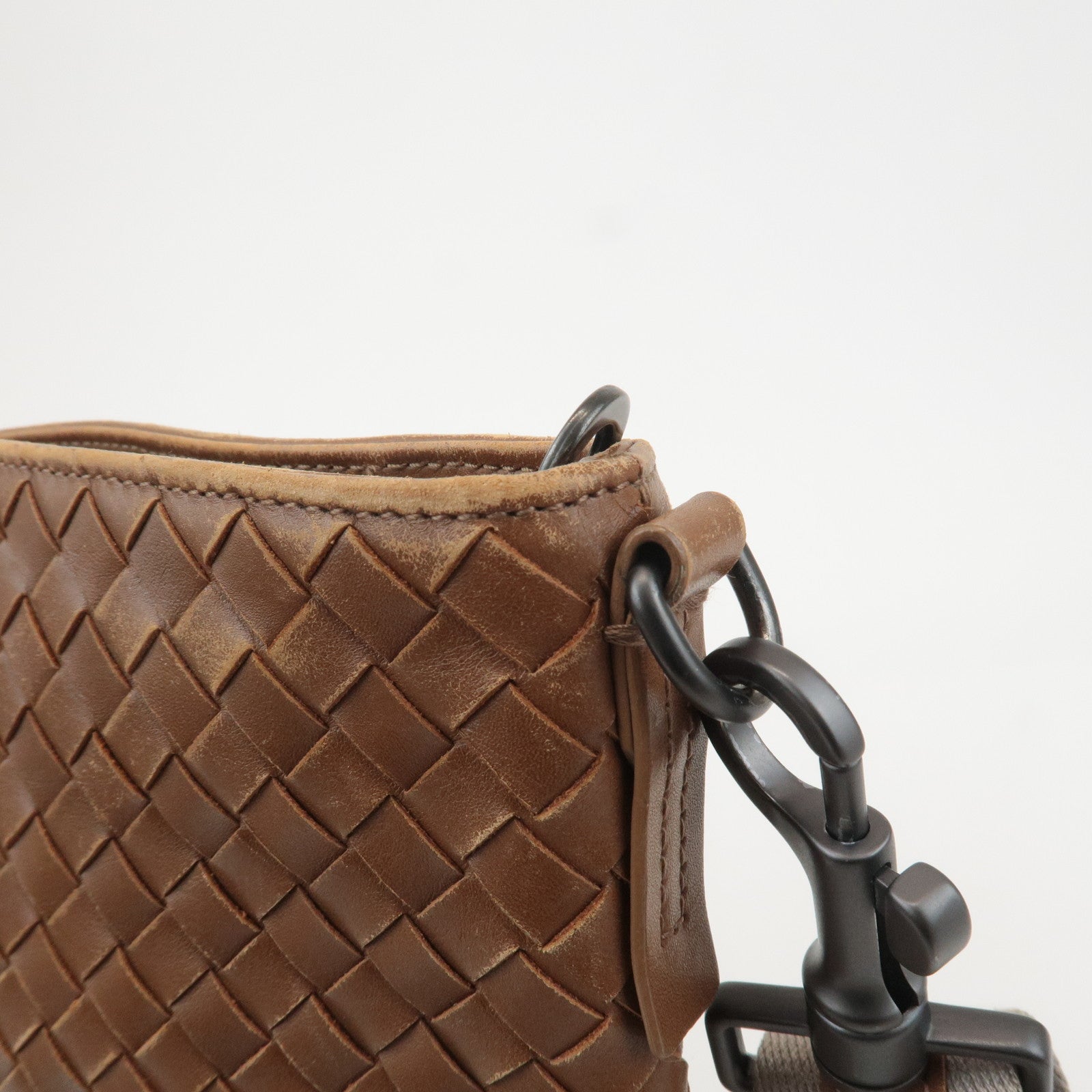 BOTTEGA VENETA Intrecciato Leather Shoulder Bag Brown 276357