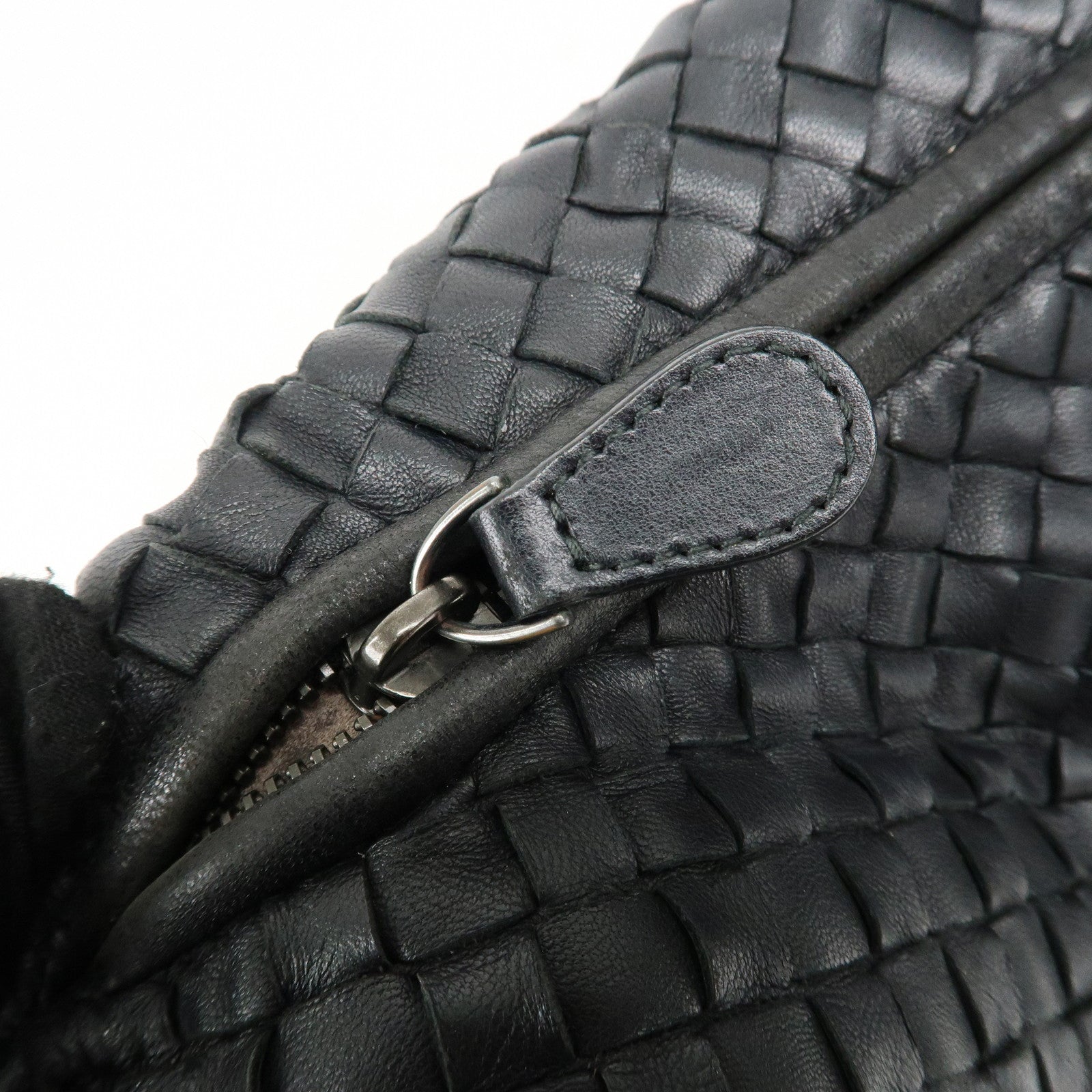 BOTTEGA VENETA Hobo Intrecciato Leather Shoulder Bag 115653