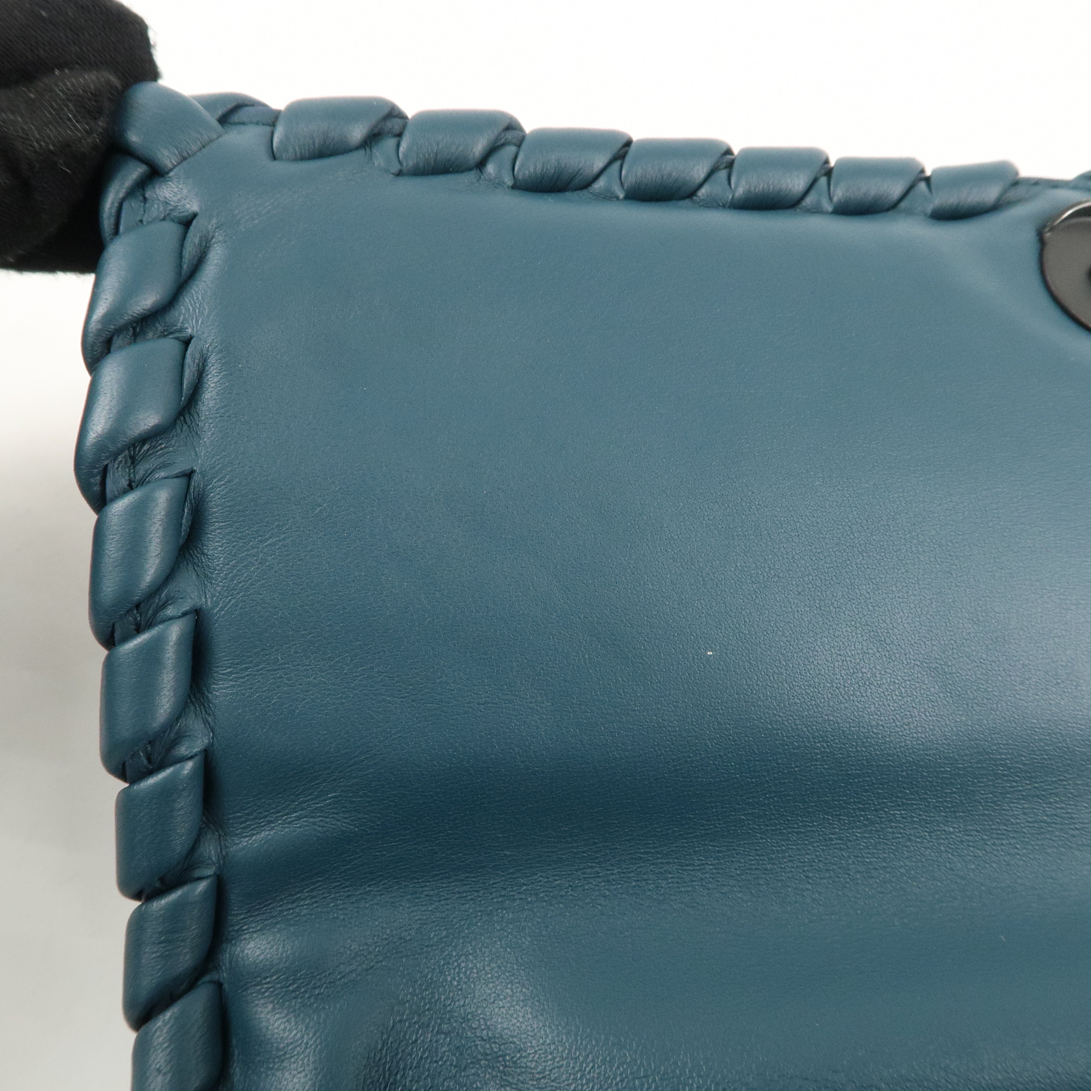 BOTTEGA VENETA Intrecciato Leather Chain Shoulder Bag Green