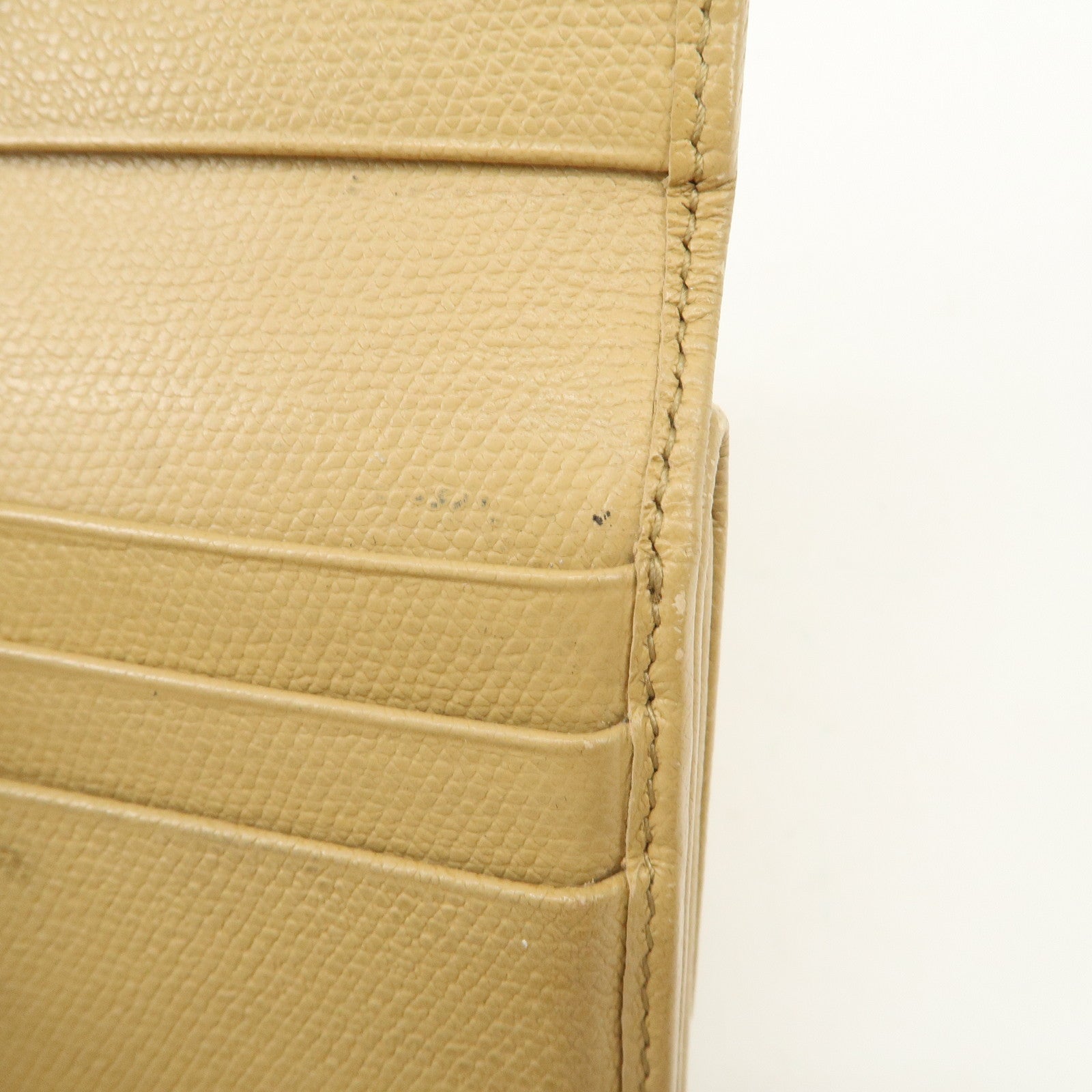 CHANEL Leather COCO Botton W Hook Wallet Beige Used