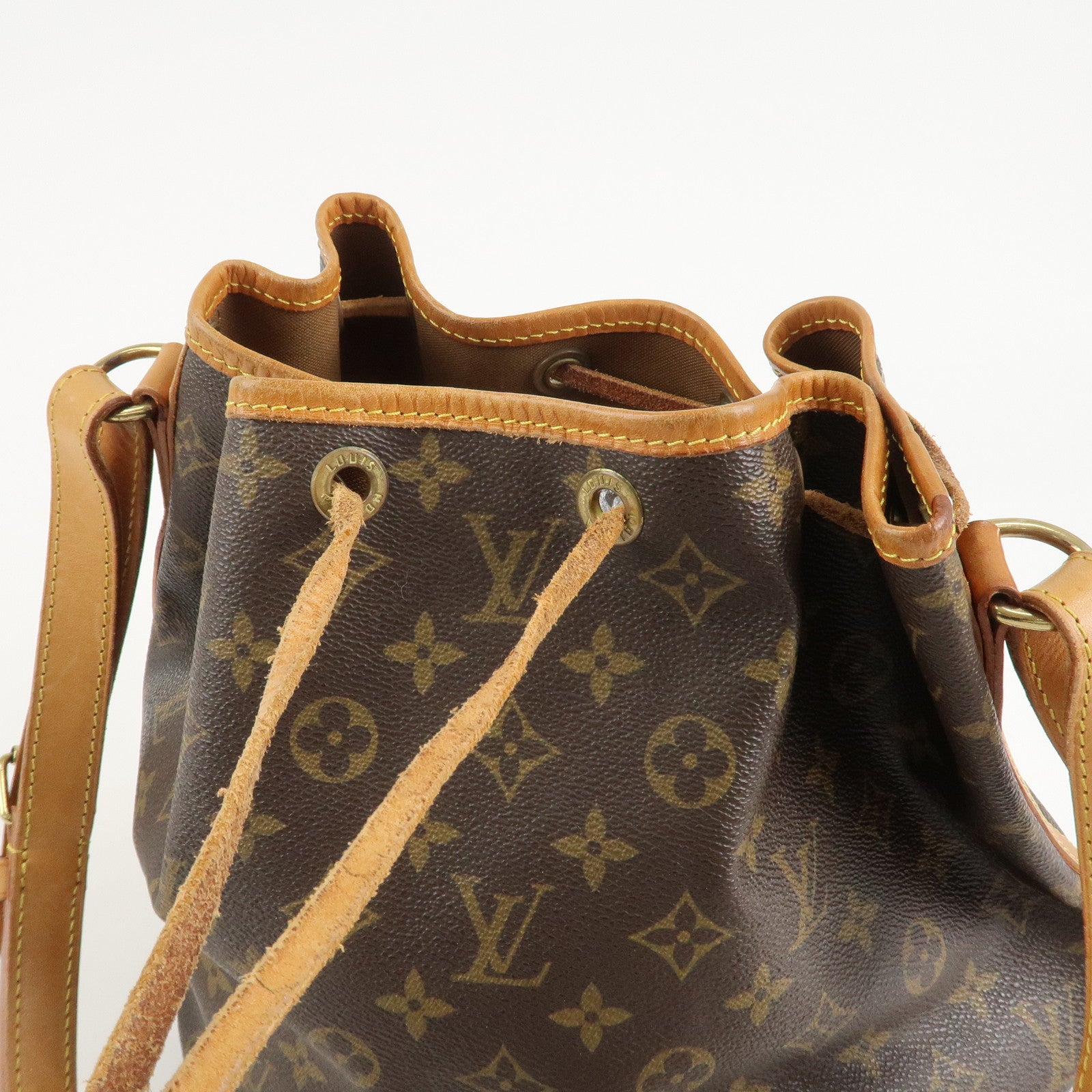 Louis Vuitton Monogram Petit Noe Shoulder Bag Brown M42226 Used