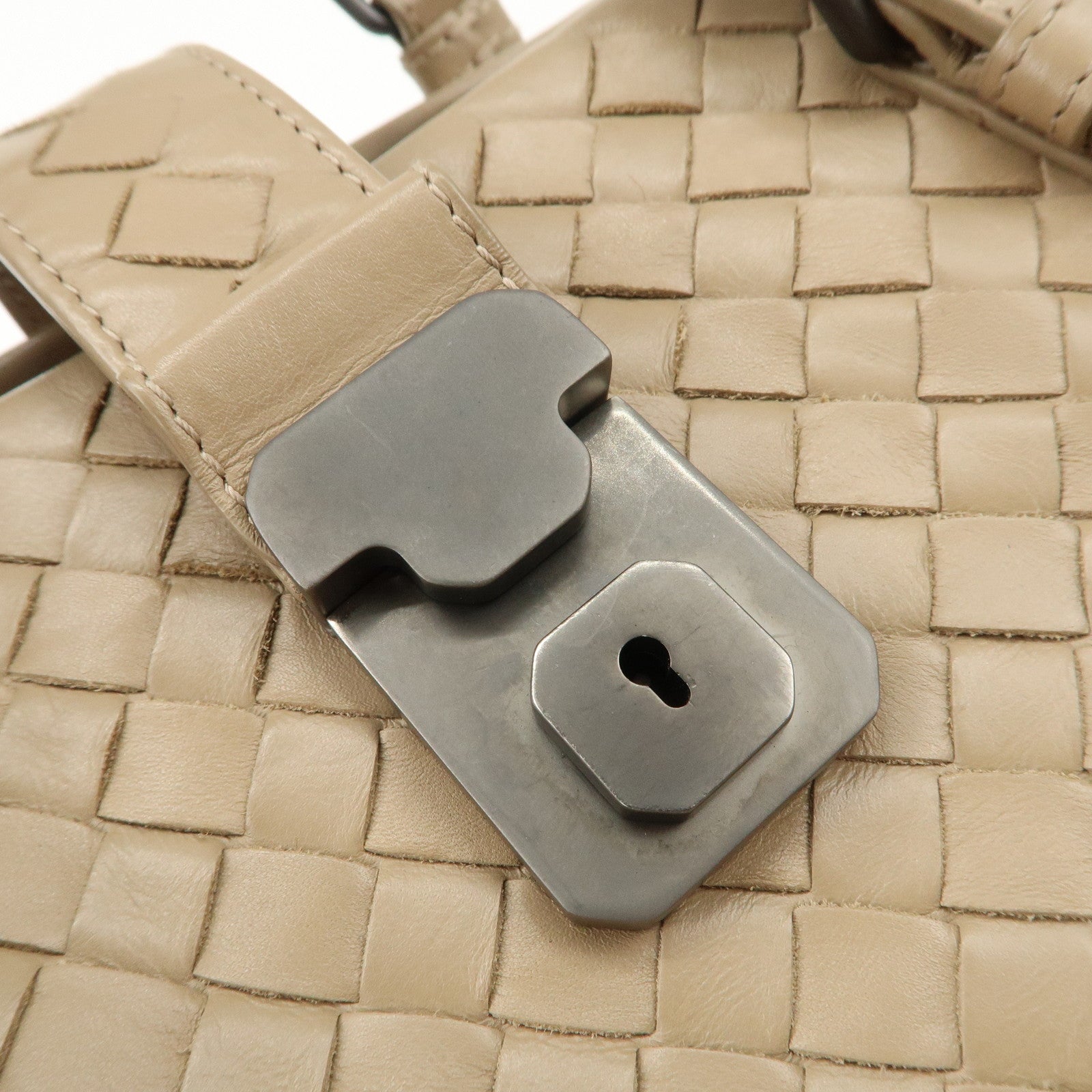 BOTTEGA VENETA Intrecciato Leather Roma Bag Hand Bag Beige Used